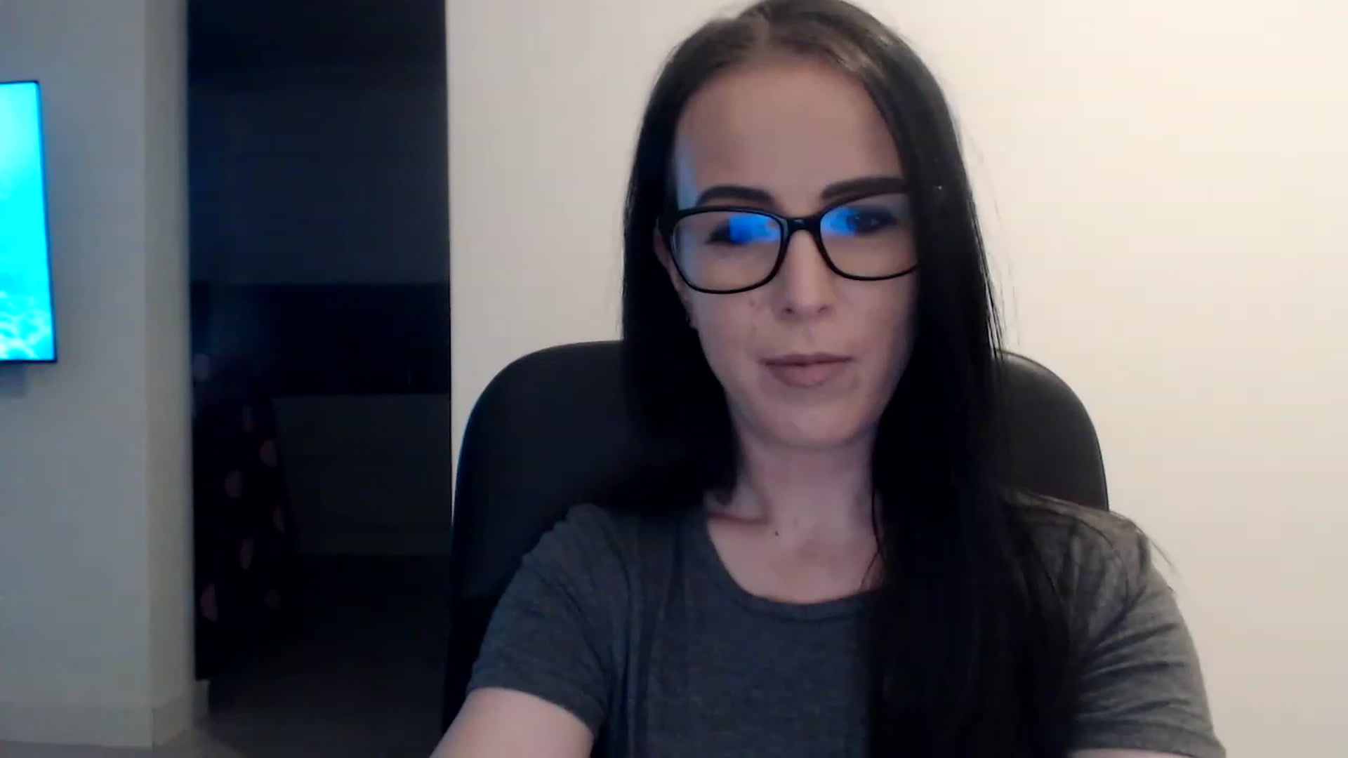 Gallery image thumbnail from Alexys23's myfreecams stream on, 02/11/2023, 02:57 image 1 of 20