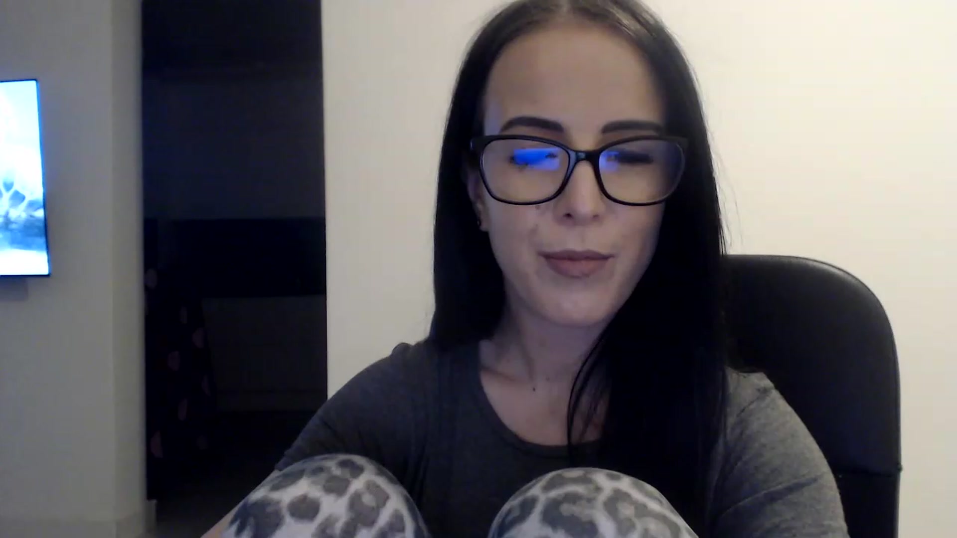 Gallery image thumbnail from Alexys23's myfreecams stream on, 02/11/2023, 02:57 image 7 of 20