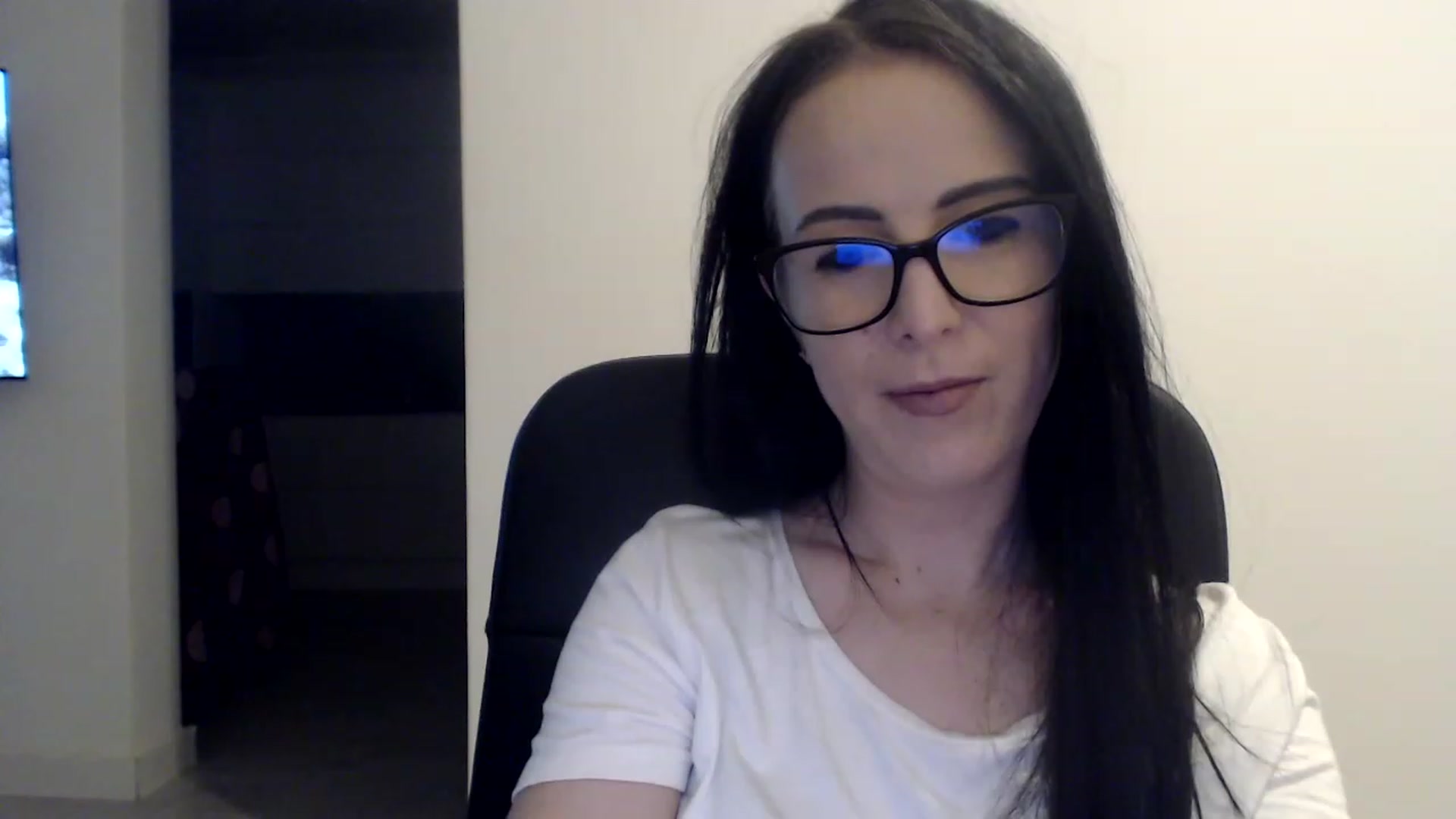 Gallery image thumbnail from Alexys23's myfreecams stream on, 02/12/2023, 02:01 image 17 of 20