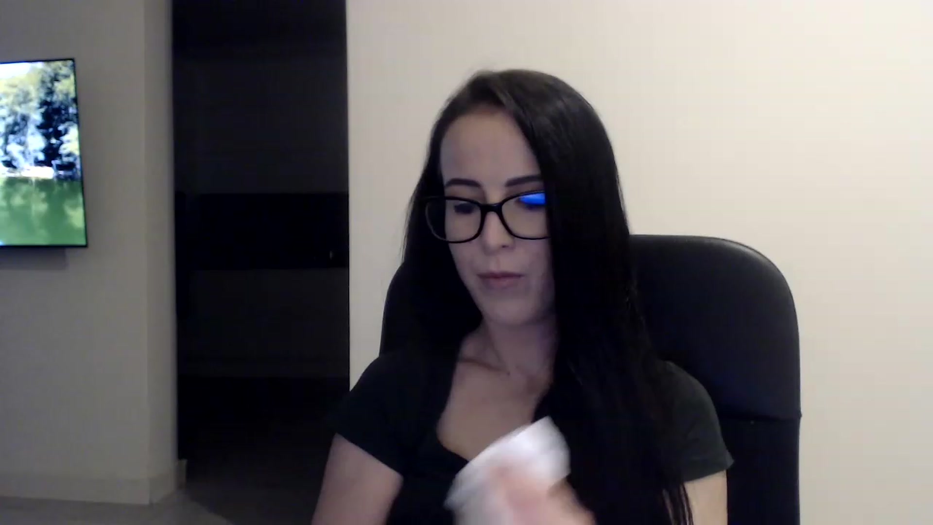 Gallery image thumbnail from Alexys23's myfreecams stream on, 02/13/2023, 01:42 image 20 of 20