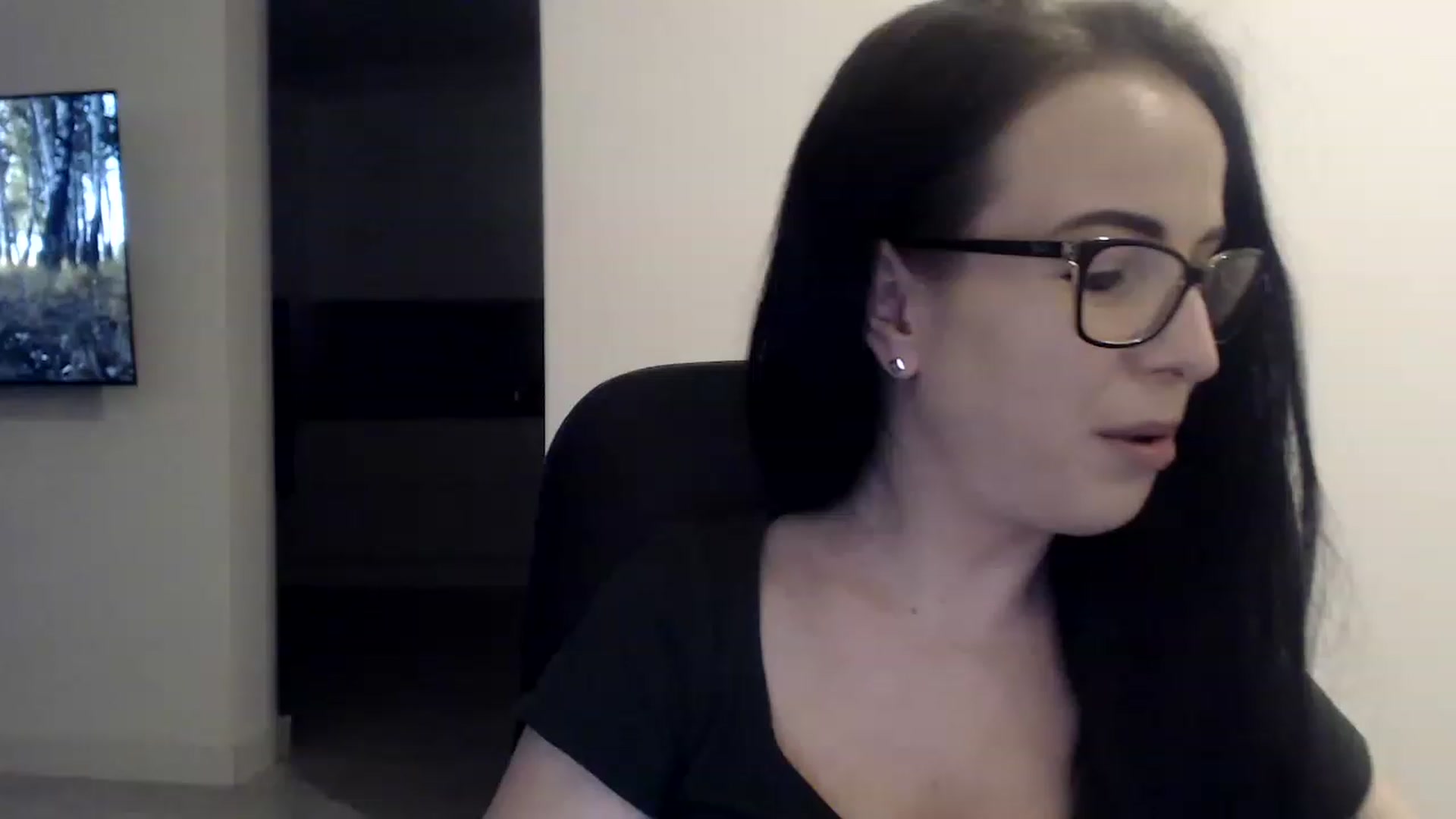 Gallery image thumbnail from Alexys23's myfreecams stream on, 02/13/2023, 01:42 image 15 of 20