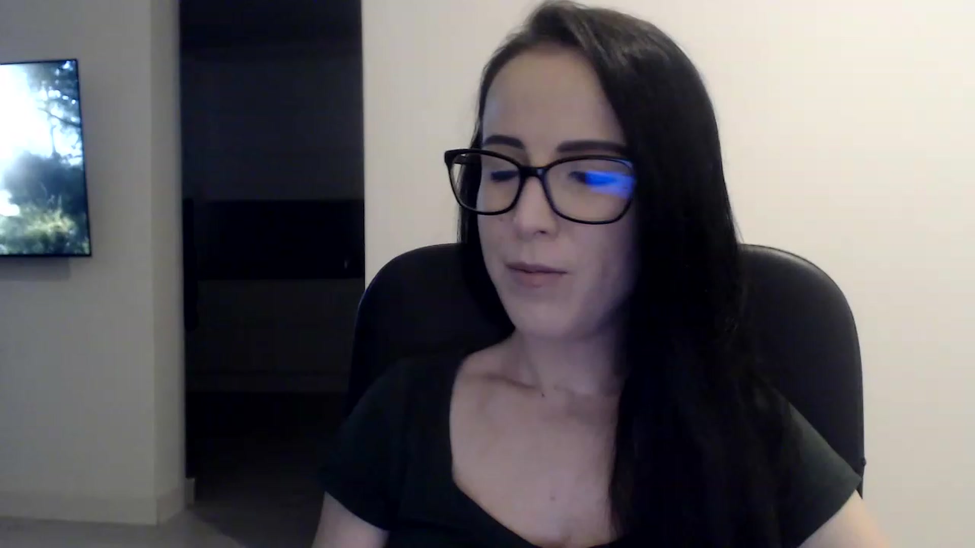 Gallery image thumbnail from Alexys23's myfreecams stream on, 02/13/2023, 01:42 image 13 of 20