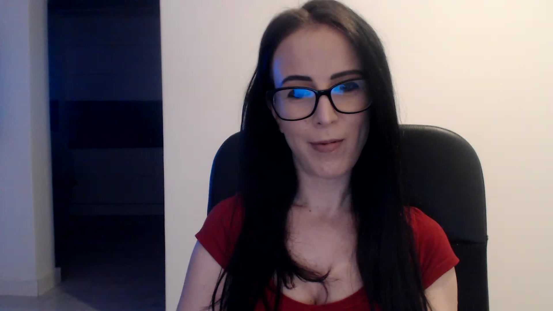 Gallery image thumbnail from Alexys23's myfreecams stream on, 02/27/2023, 03:00 image 2 of 20