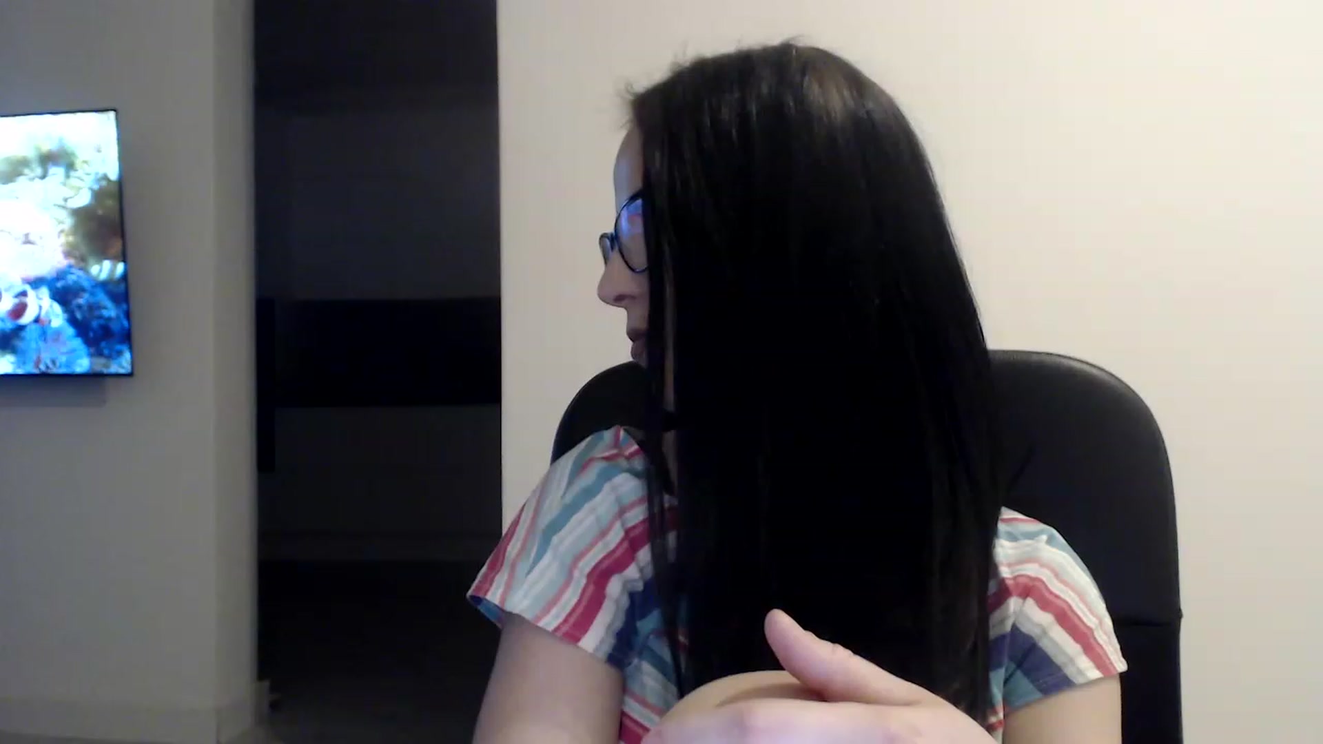 Gallery image thumbnail from Alexys23's myfreecams stream on, 03/20/2023, 02:43 image 8 of 20