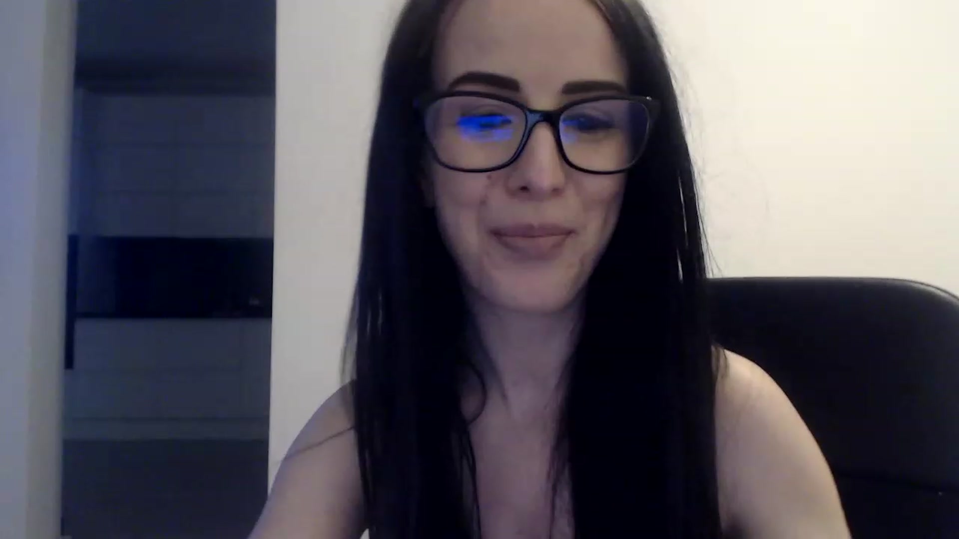 Gallery image thumbnail from Alexys23's myfreecams stream on, 05/01/2023, 05:24 image 19 of 20