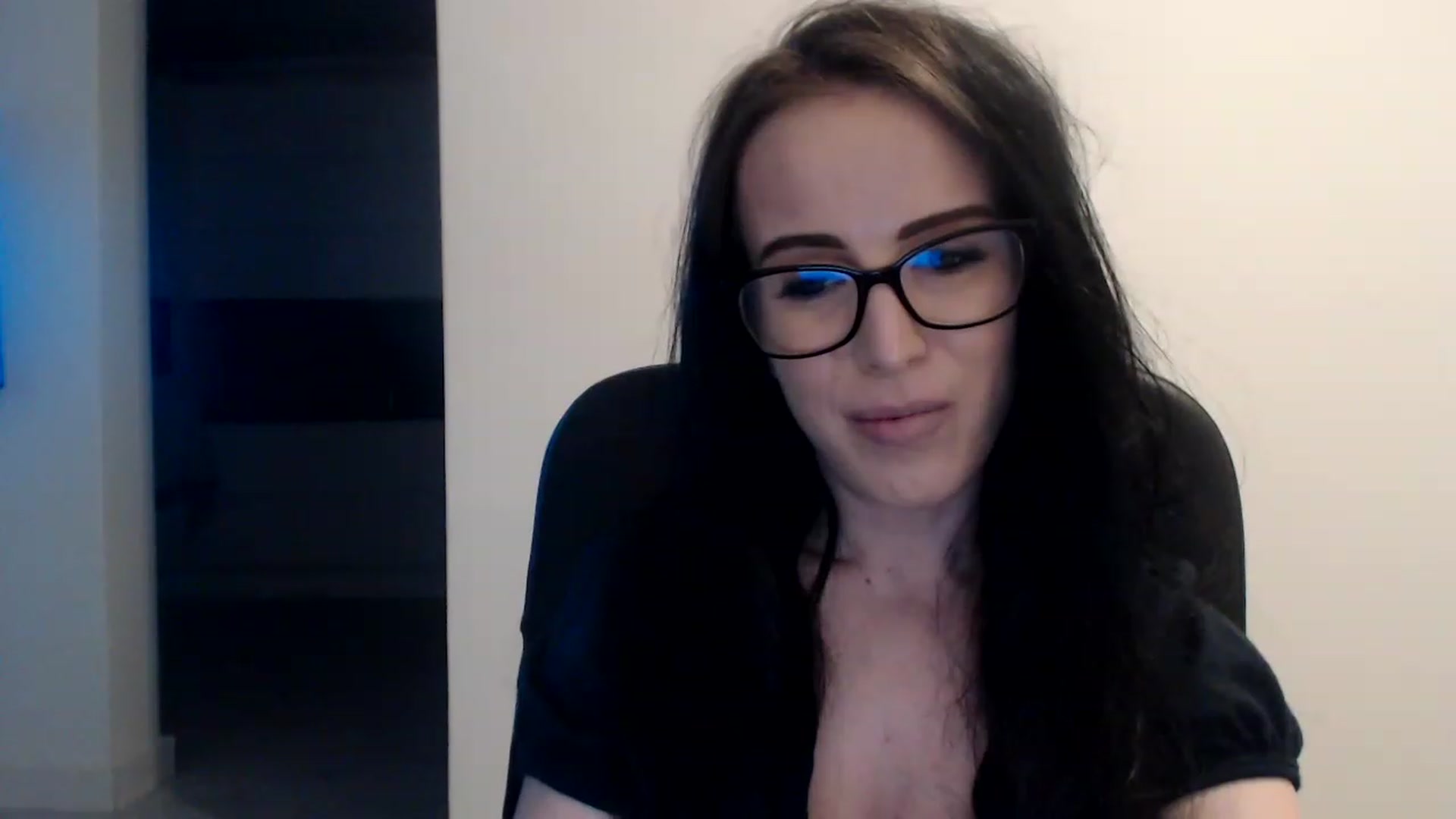 Gallery image thumbnail from Alexys23's myfreecams stream on, 05/08/2023, 01:04 image 16 of 20