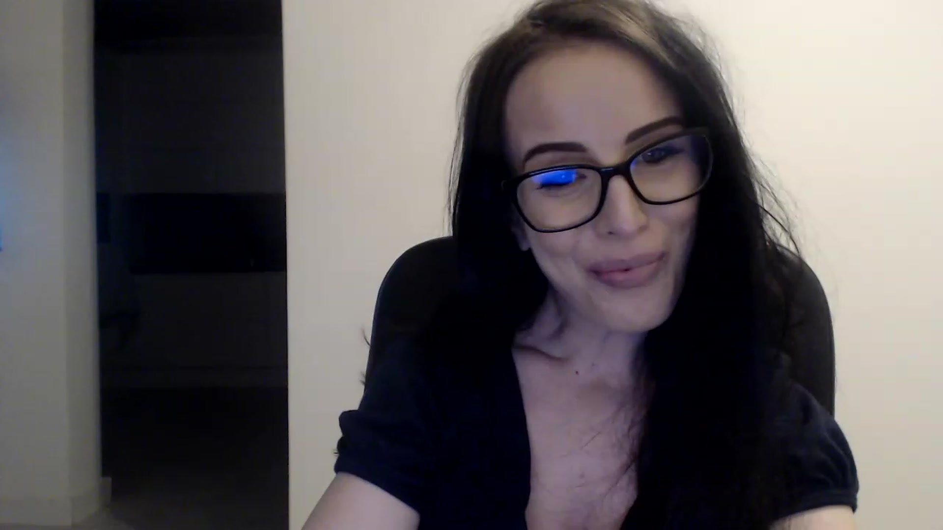 Gallery image thumbnail from Alexys23's myfreecams stream on, 05/08/2023, 01:04 image 20 of 20