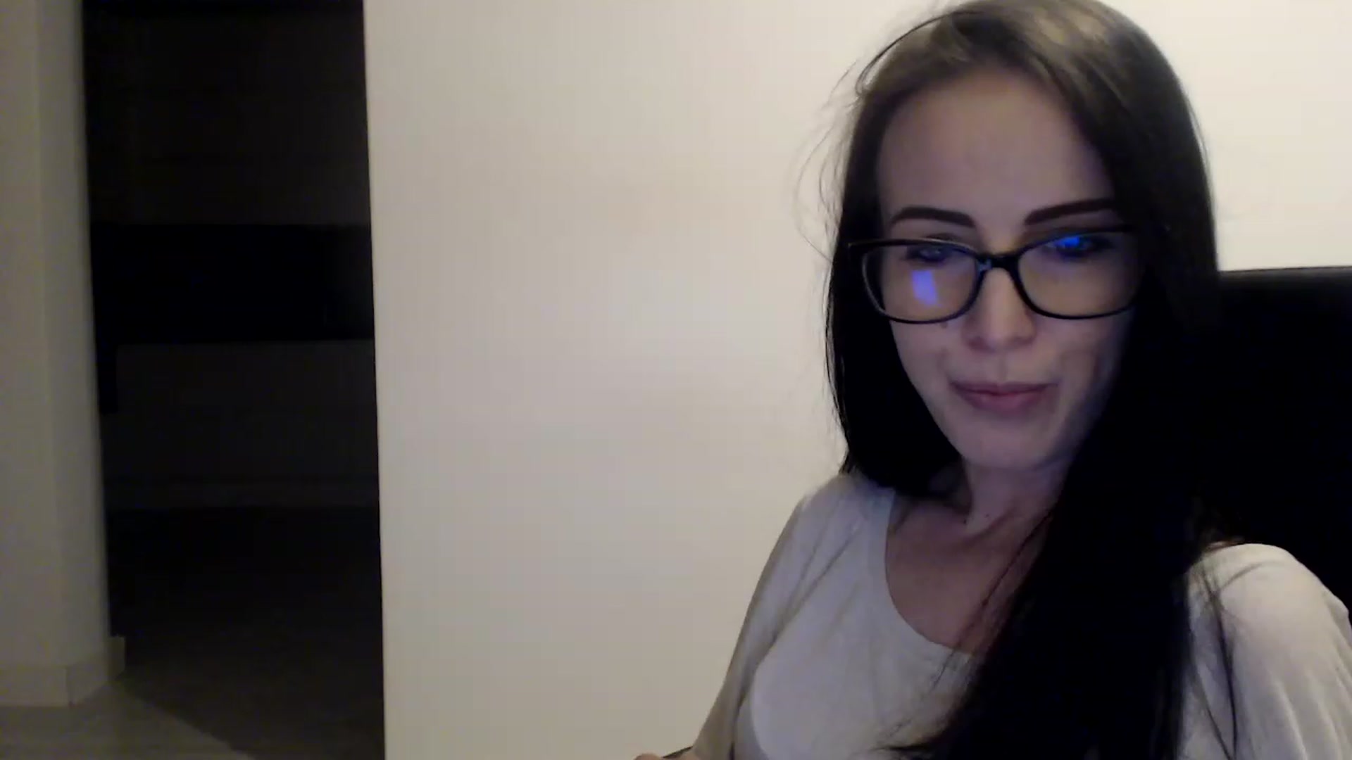 Gallery image thumbnail from Alexys23's myfreecams stream on, 05/15/2023, 03:27 image 11 of 20