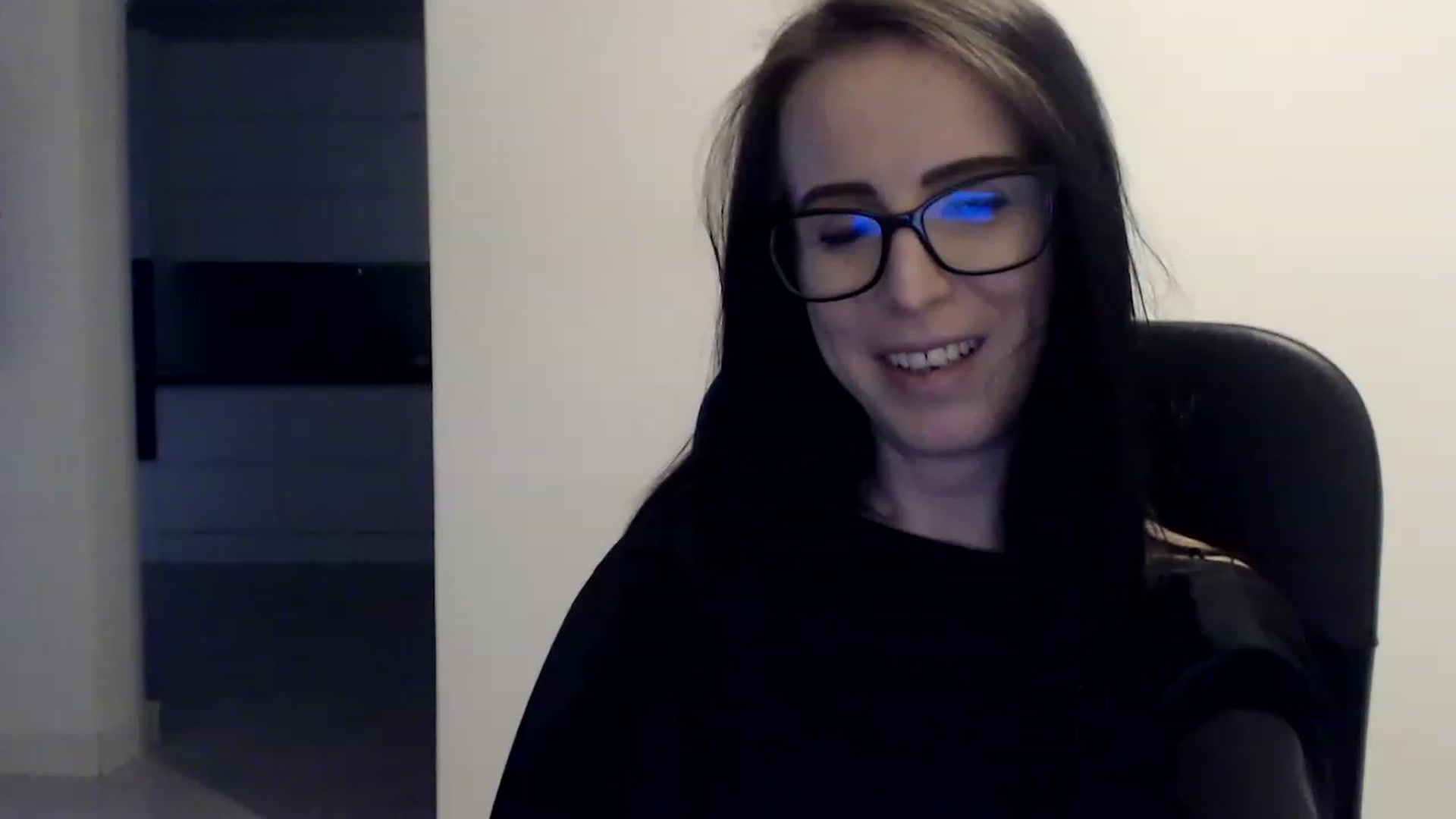 Gallery image thumbnail from Alexys23's myfreecams stream on, 06/05/2023, 05:42 image 17 of 20