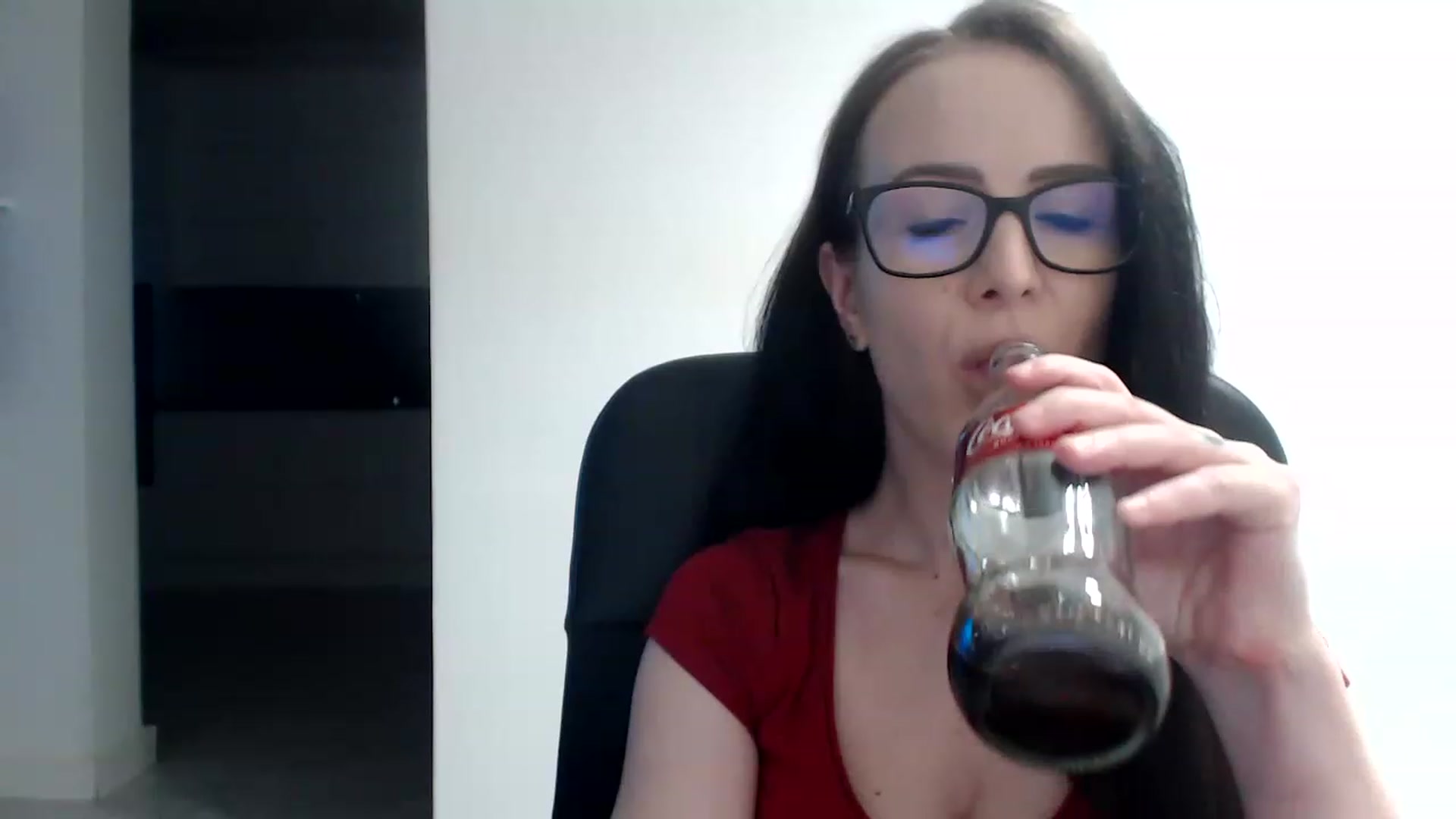 Gallery image thumbnail from Alexys23's myfreecams stream on, 08/12/2023, 01:59 image 11 of 20
