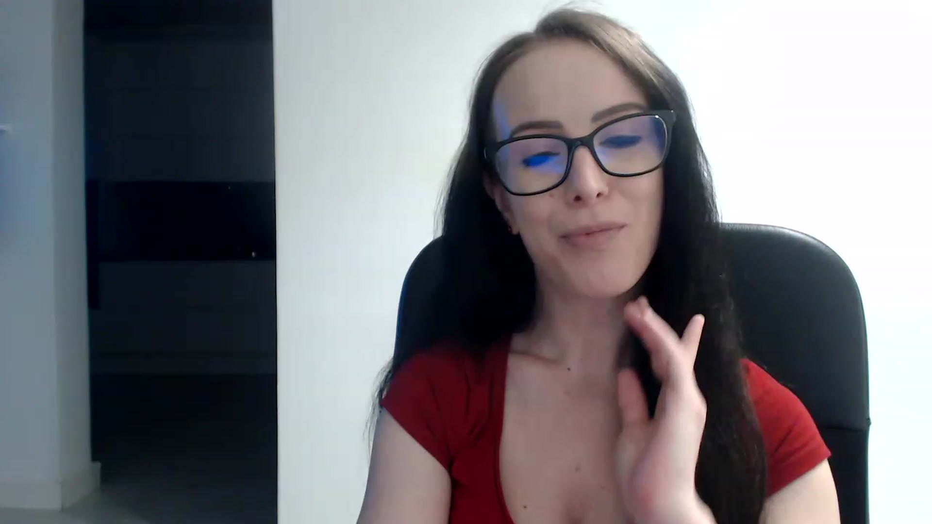 Gallery image thumbnail from Alexys23's myfreecams stream on, 08/12/2023, 01:59 image 16 of 20