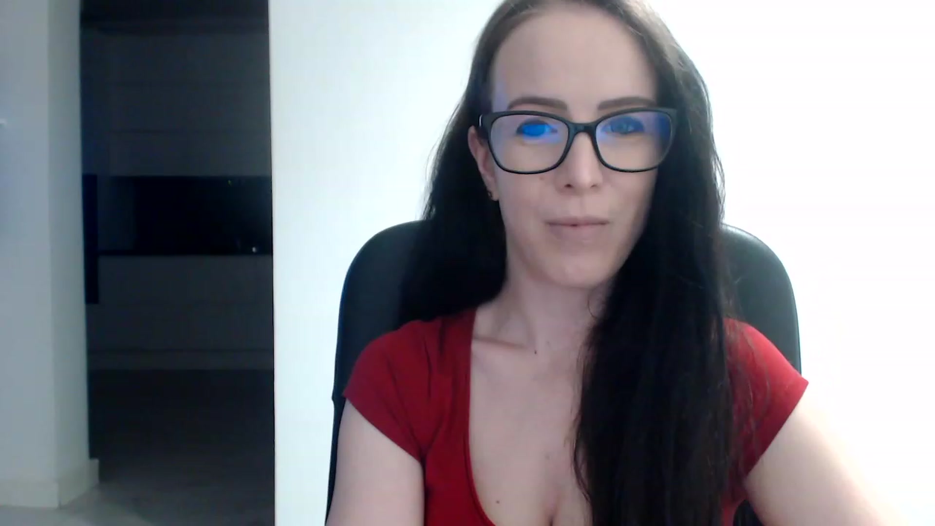Gallery image thumbnail from Alexys23's myfreecams stream on, 08/12/2023, 01:59 image 4 of 20