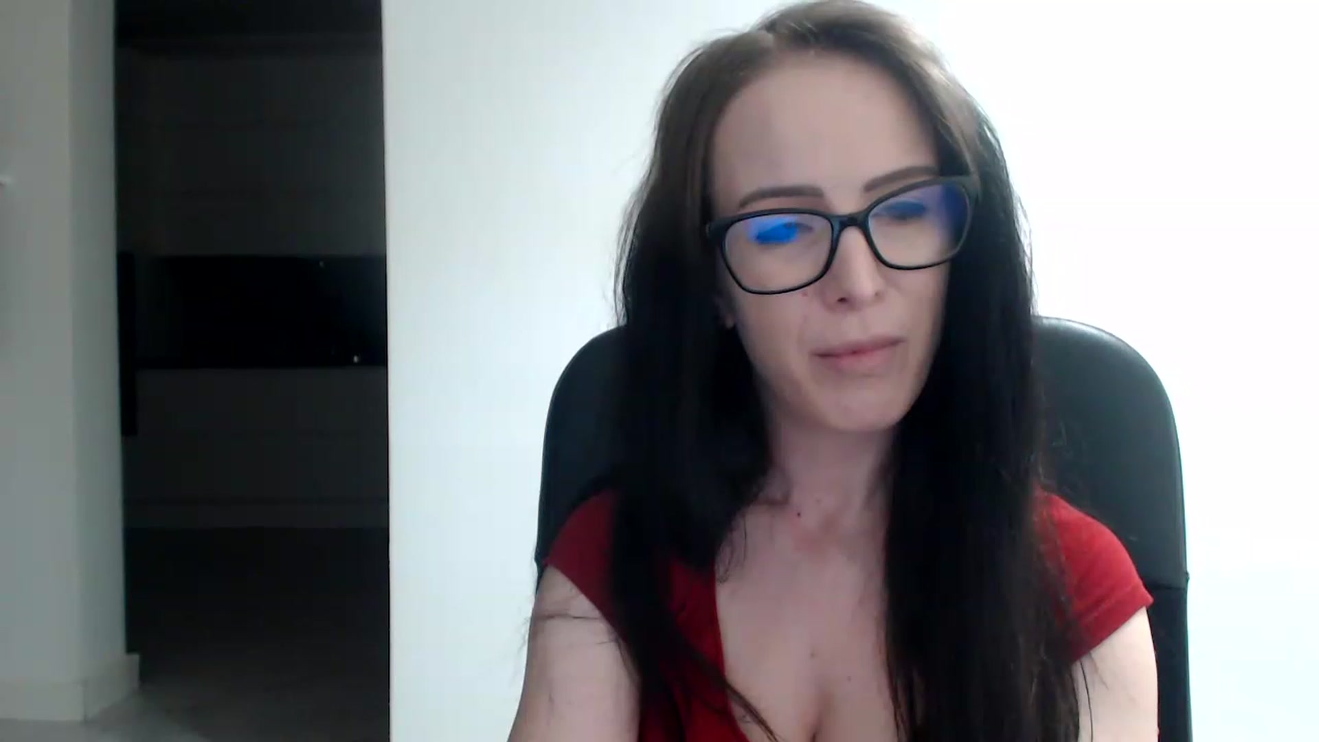 Gallery image thumbnail from Alexys23's myfreecams stream on, 08/12/2023, 03:04 image 19 of 20