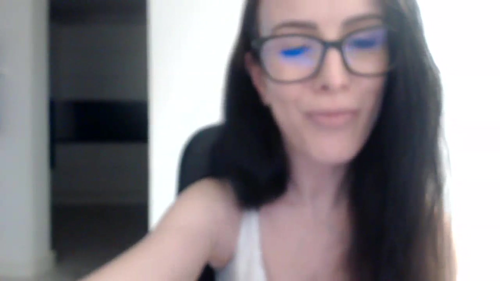 Gallery image thumbnail from Alexys23's myfreecams stream on, 08/13/2023, 01:46 image 4 of 20