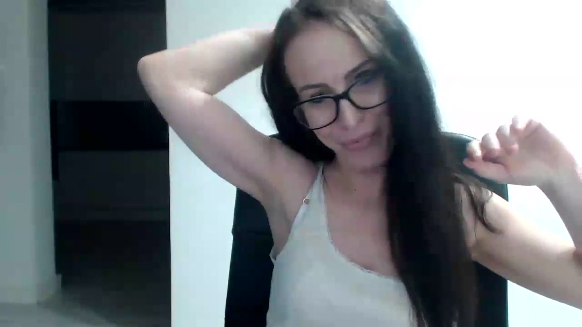 Gallery image thumbnail from Alexys23's myfreecams stream on, 08/13/2023, 02:39 image 10 of 20