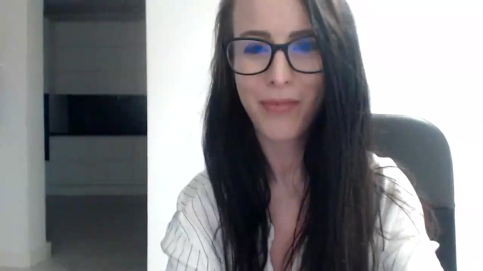 Gallery image thumbnail from Alexys23's myfreecams stream on, 08/14/2023, 05:34 image 20 of 20