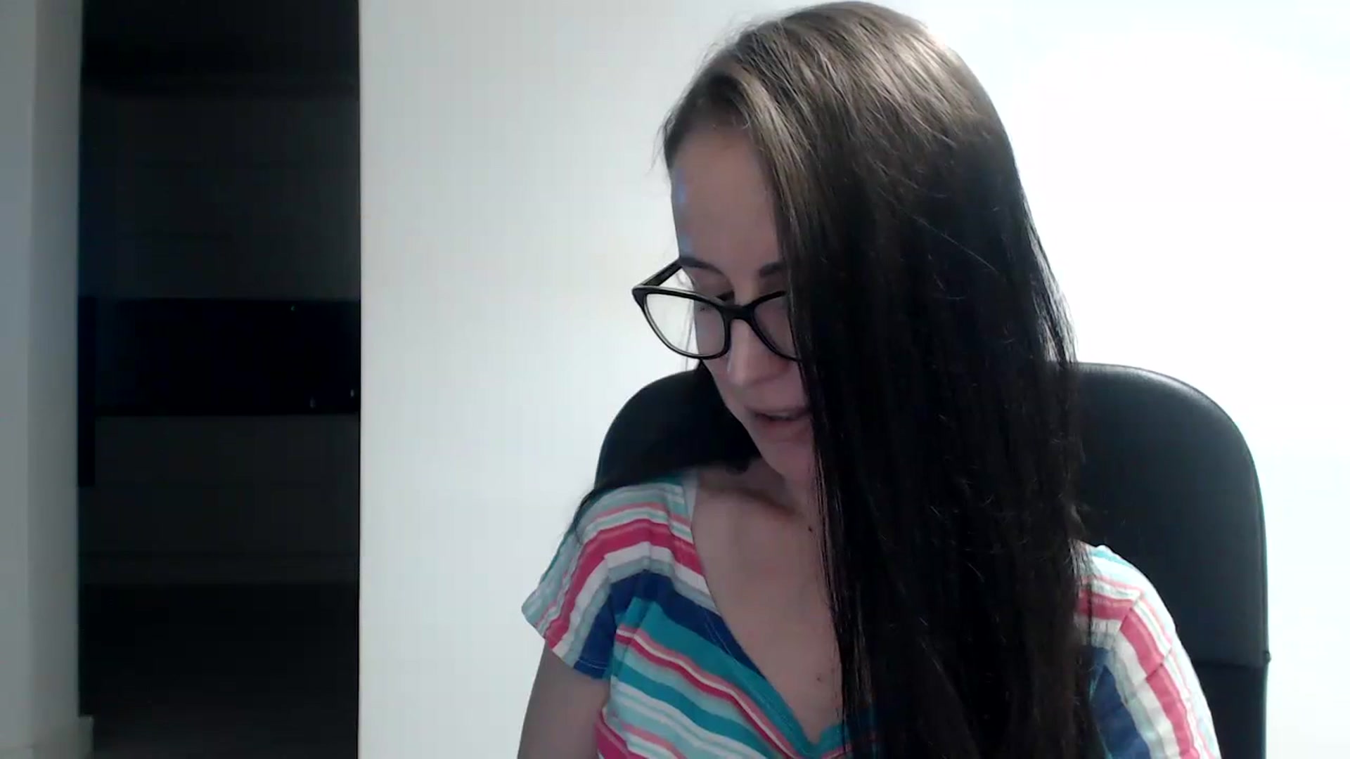 Gallery image thumbnail from Alexys23's myfreecams stream on, 08/26/2023, 01:39 image 4 of 20