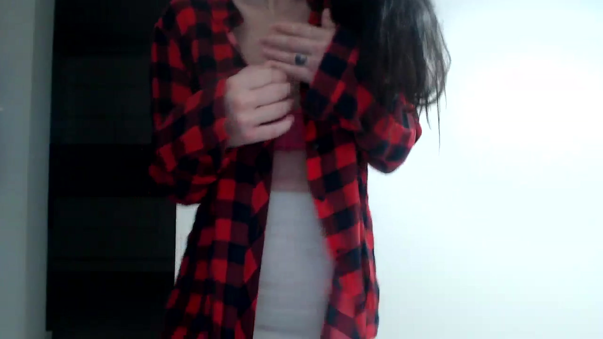 Gallery image thumbnail from Alexys23's myfreecams stream on, 08/27/2023, 03:18 image 18 of 20