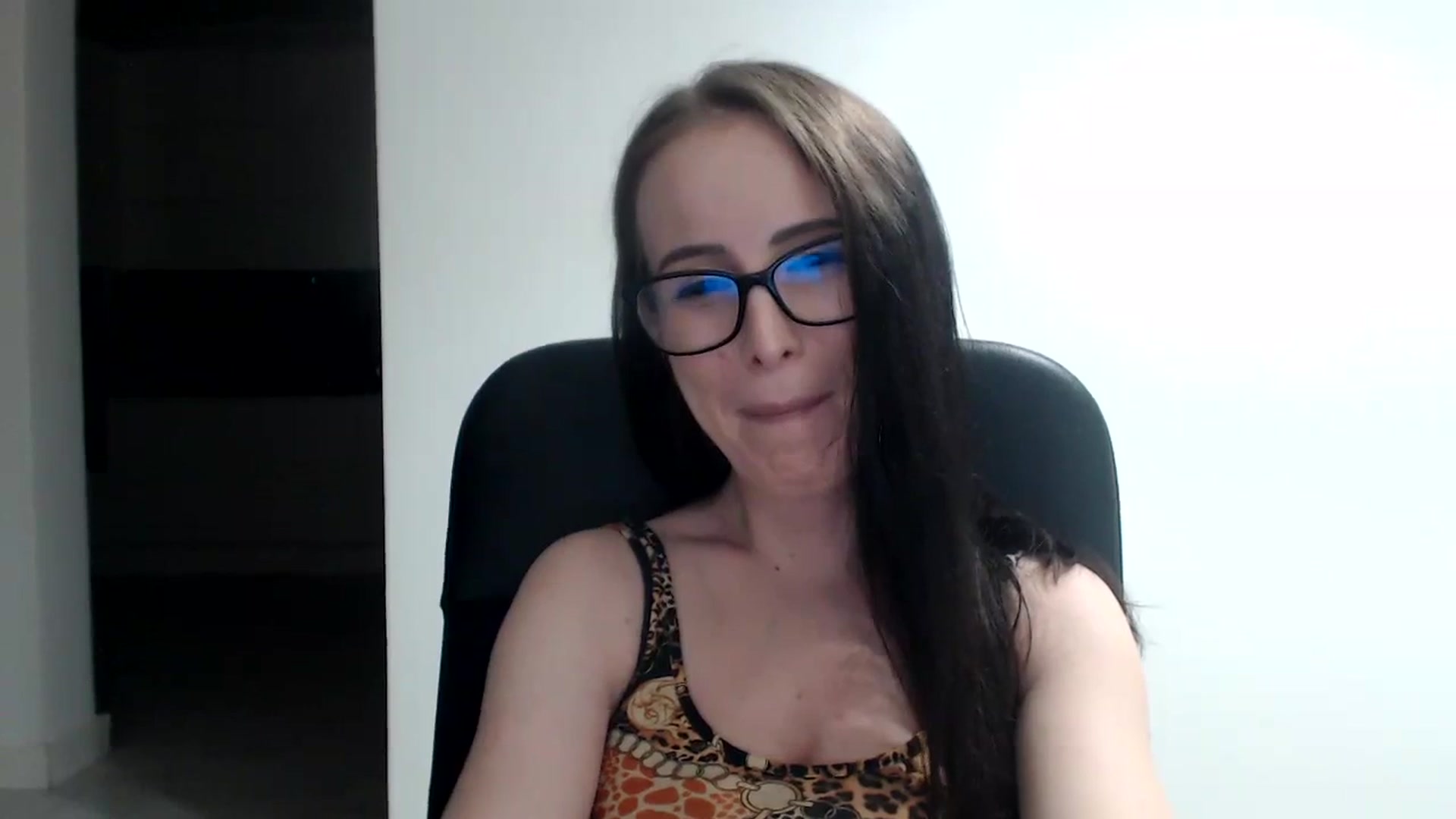 Gallery image thumbnail from Alexys23's myfreecams stream on, 09/11/2023, 01:47 image 13 of 20