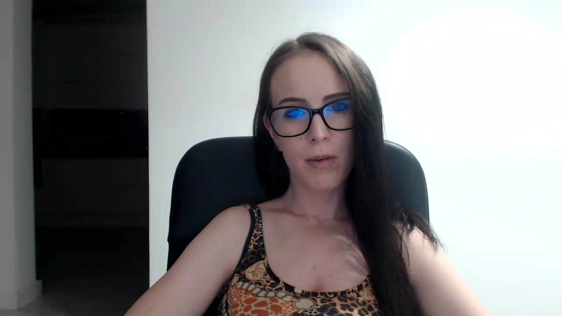 Gallery image thumbnail from Alexys23's myfreecams stream on, 09/11/2023, 01:47 image 12 of 20