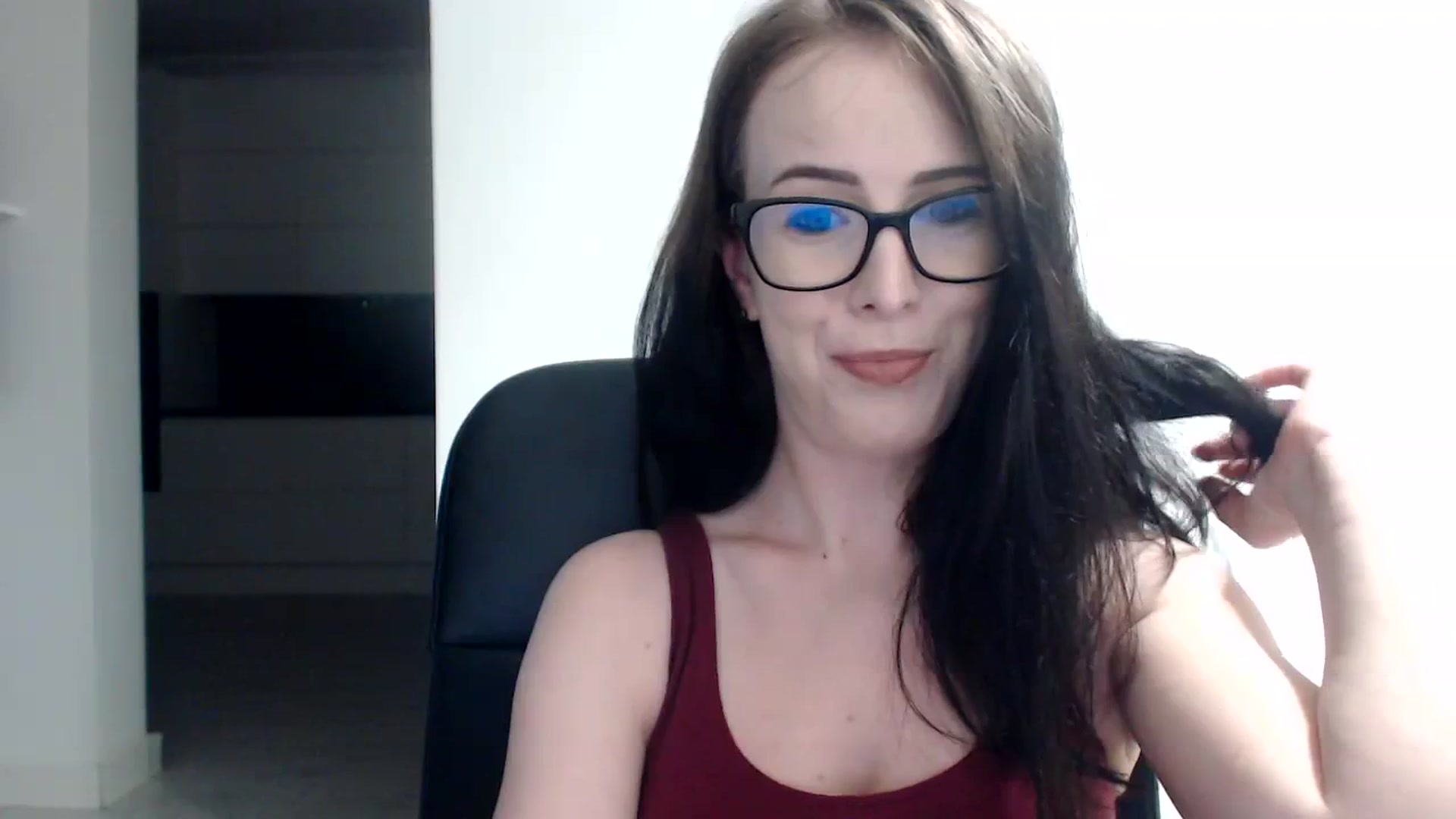 Gallery image thumbnail from Alexys23's myfreecams stream on, 10/22/2023, 01:22 image 14 of 20
