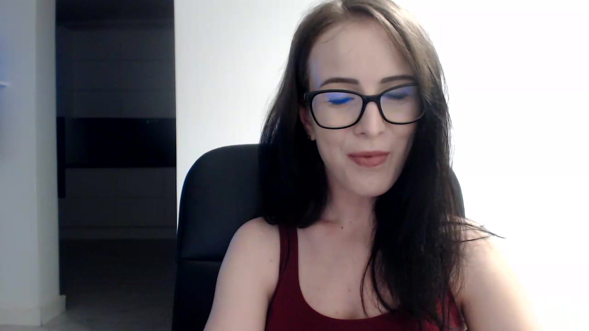 Gallery image thumbnail from Alexys23's myfreecams stream on, 10/22/2023, 01:22 image 12 of 20