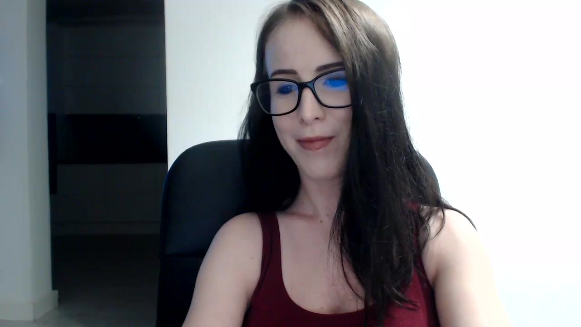 Gallery image thumbnail from Alexys23's myfreecams stream on, 10/22/2023, 01:22 image 17 of 20