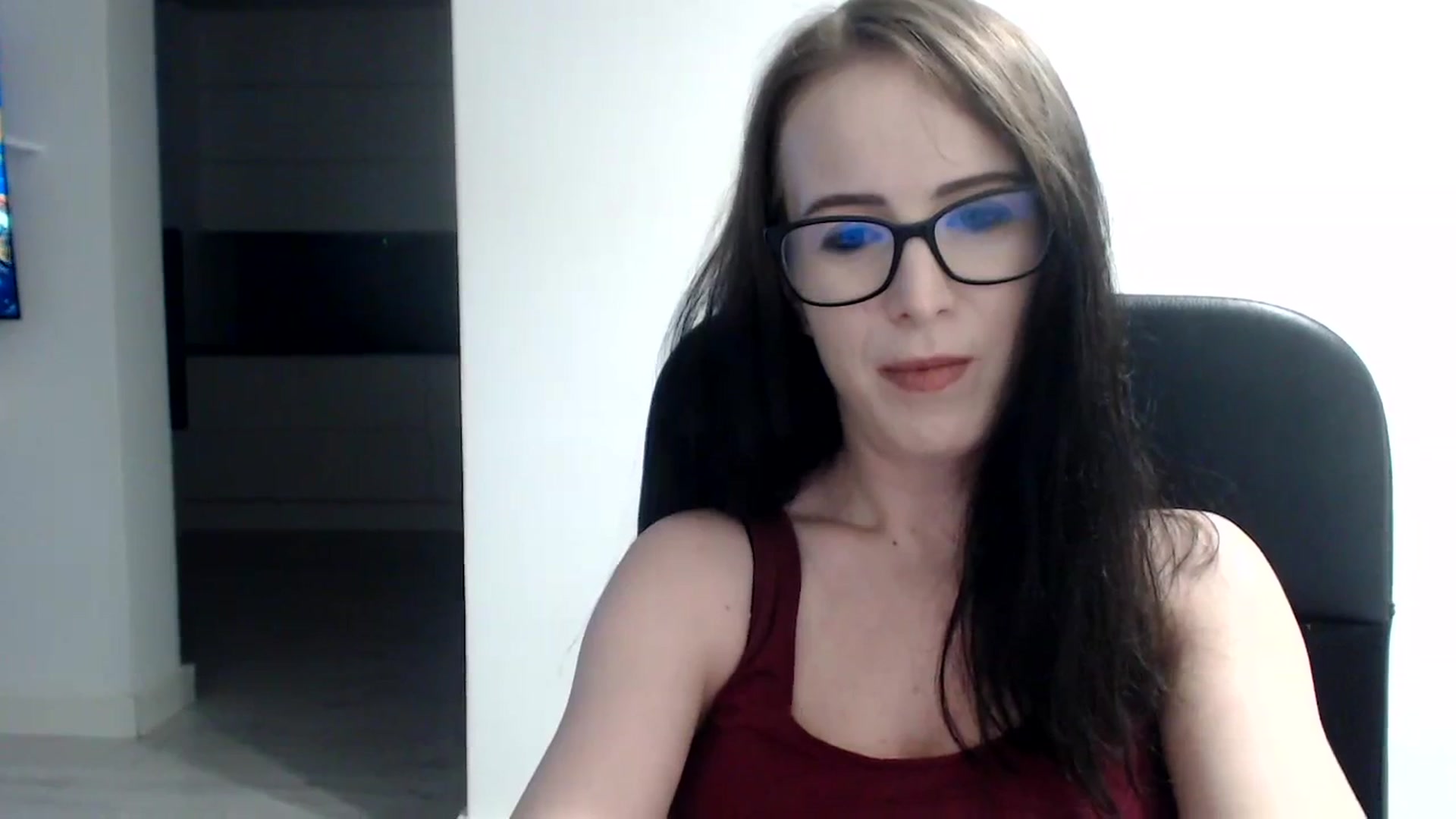 Gallery image thumbnail from Alexys23's myfreecams stream on, 10/22/2023, 03:35 image 3 of 20