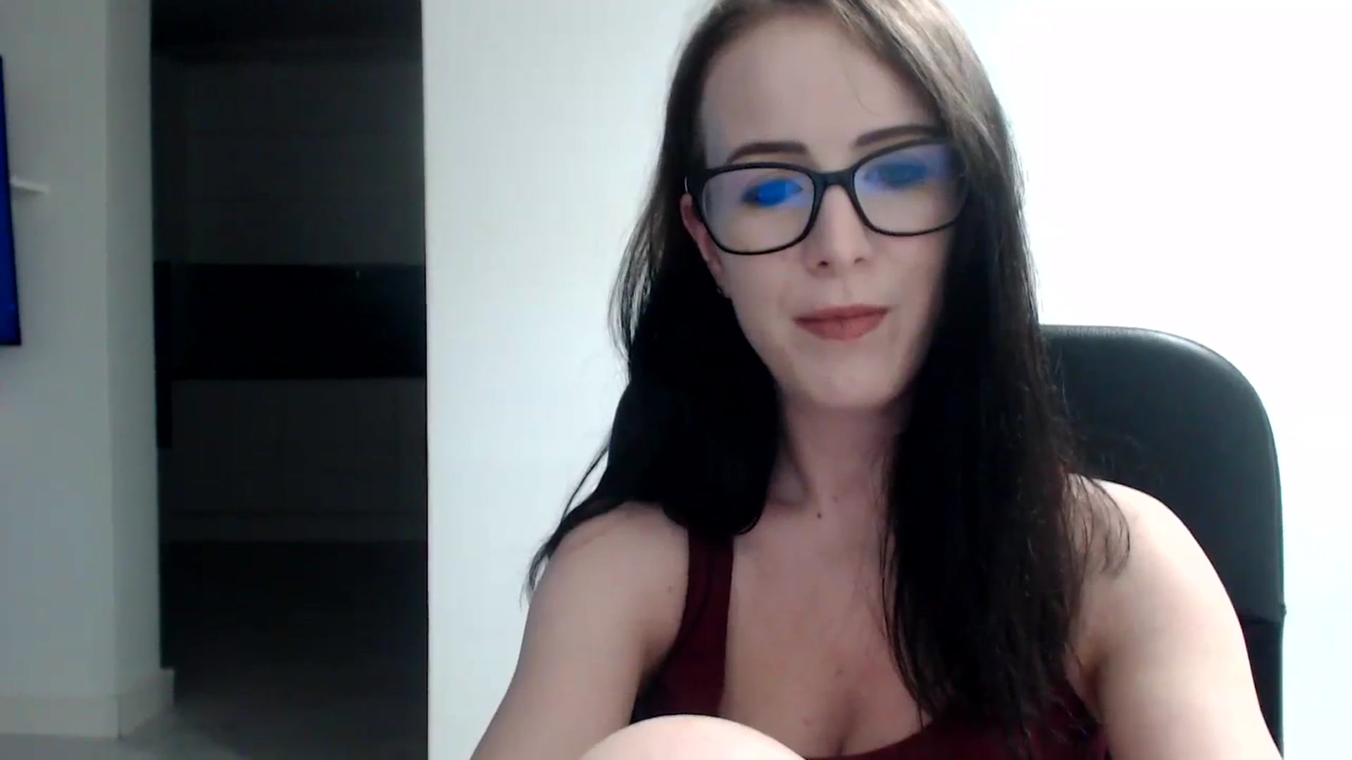 Gallery image thumbnail from Alexys23's myfreecams stream on, 10/22/2023, 03:35 image 14 of 20