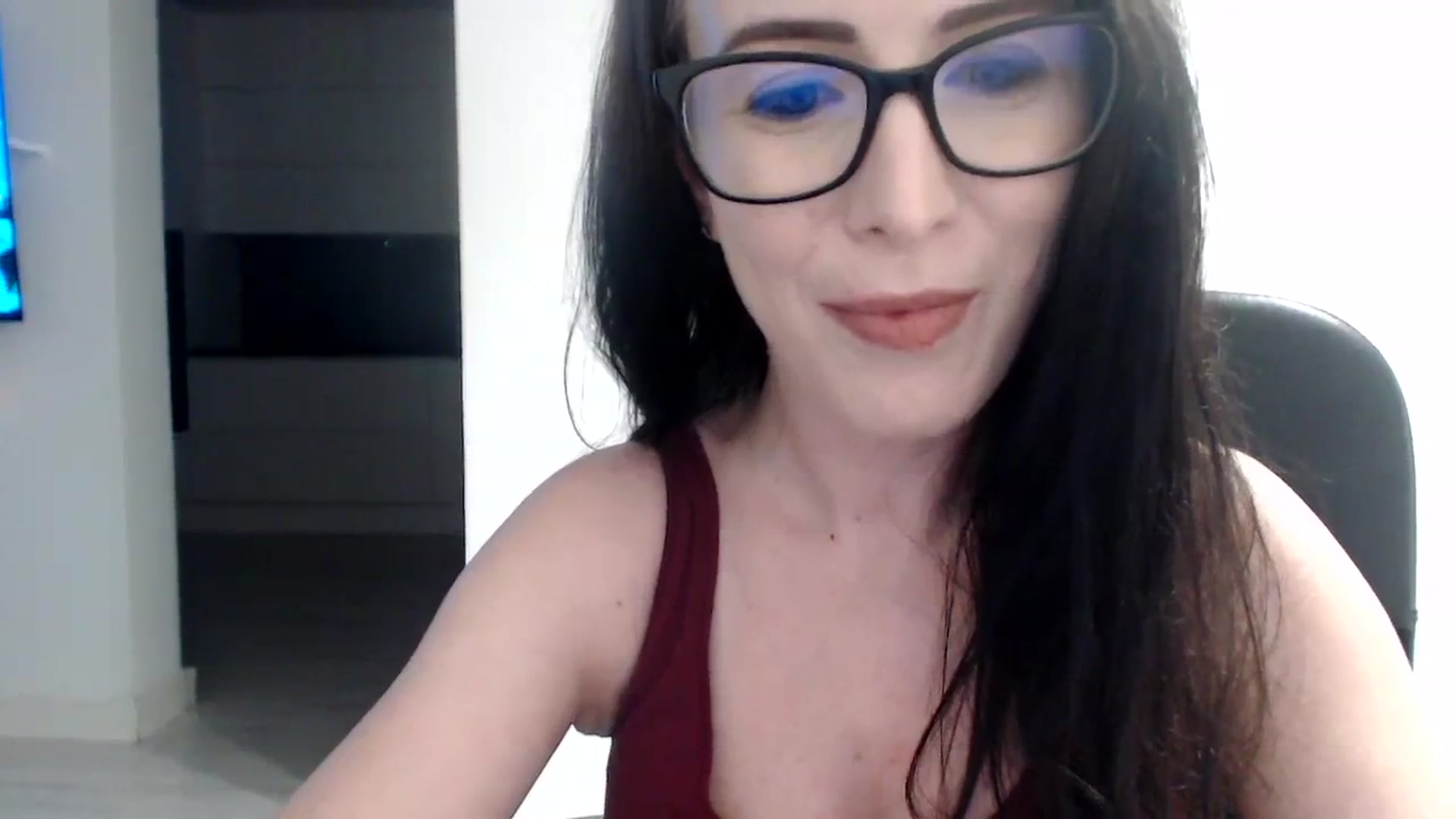 Gallery image thumbnail from Alexys23's myfreecams stream on, 10/22/2023, 03:35 image 2 of 20