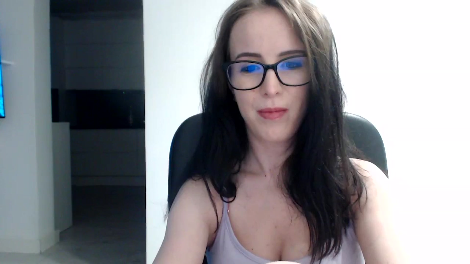 Gallery image thumbnail from Alexys23's myfreecams stream on, 11/11/2023, 01:34 image 7 of 20
