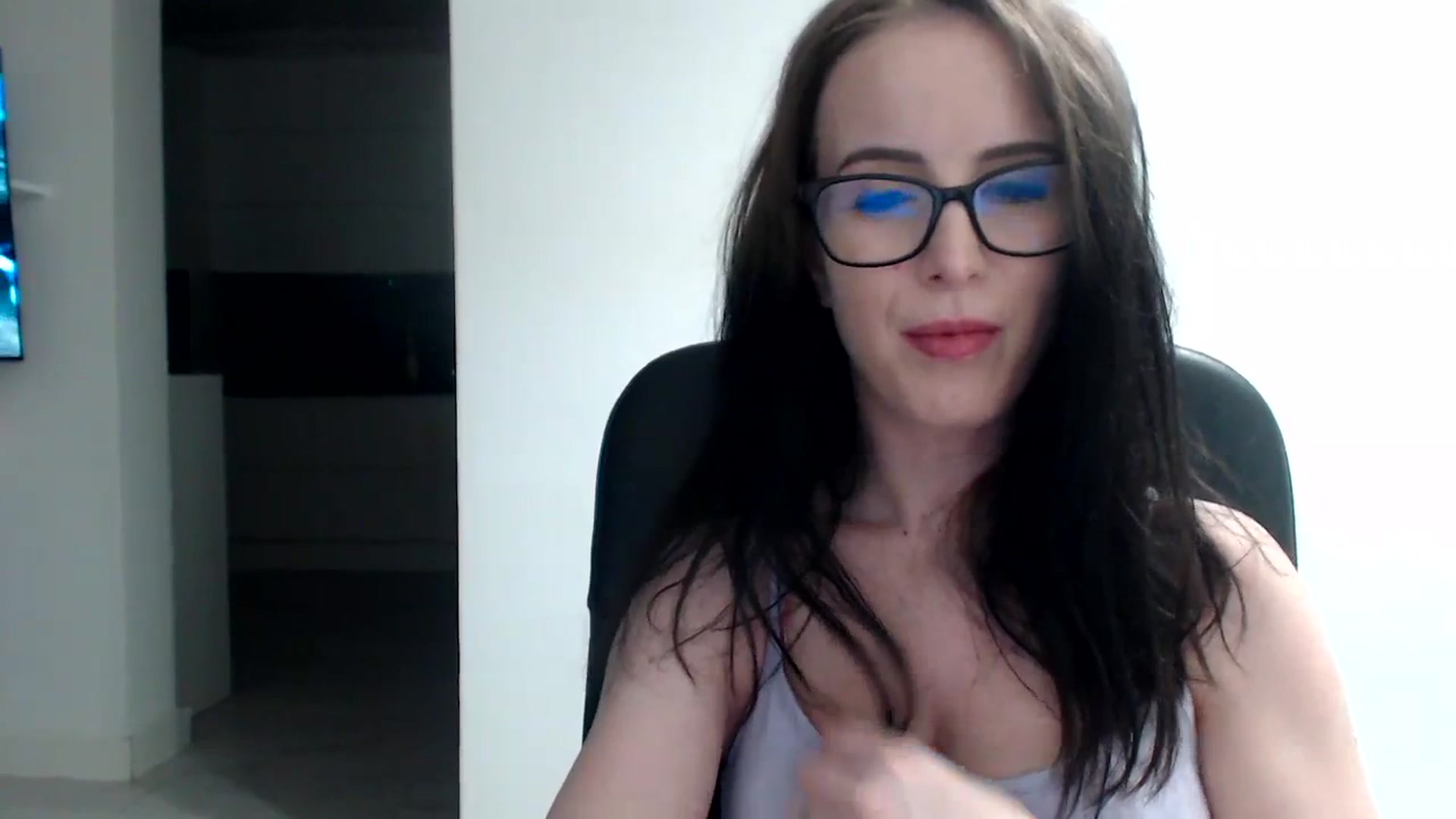 Gallery image thumbnail from Alexys23's myfreecams stream on, 11/11/2023, 01:34 image 9 of 20