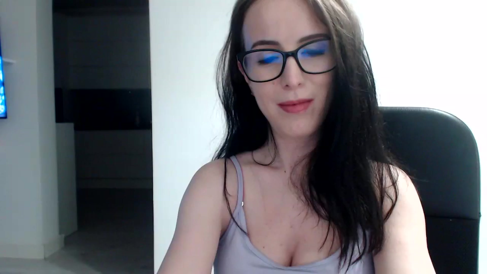 Gallery image thumbnail from Alexys23's myfreecams stream on, 11/11/2023, 01:34 image 15 of 20