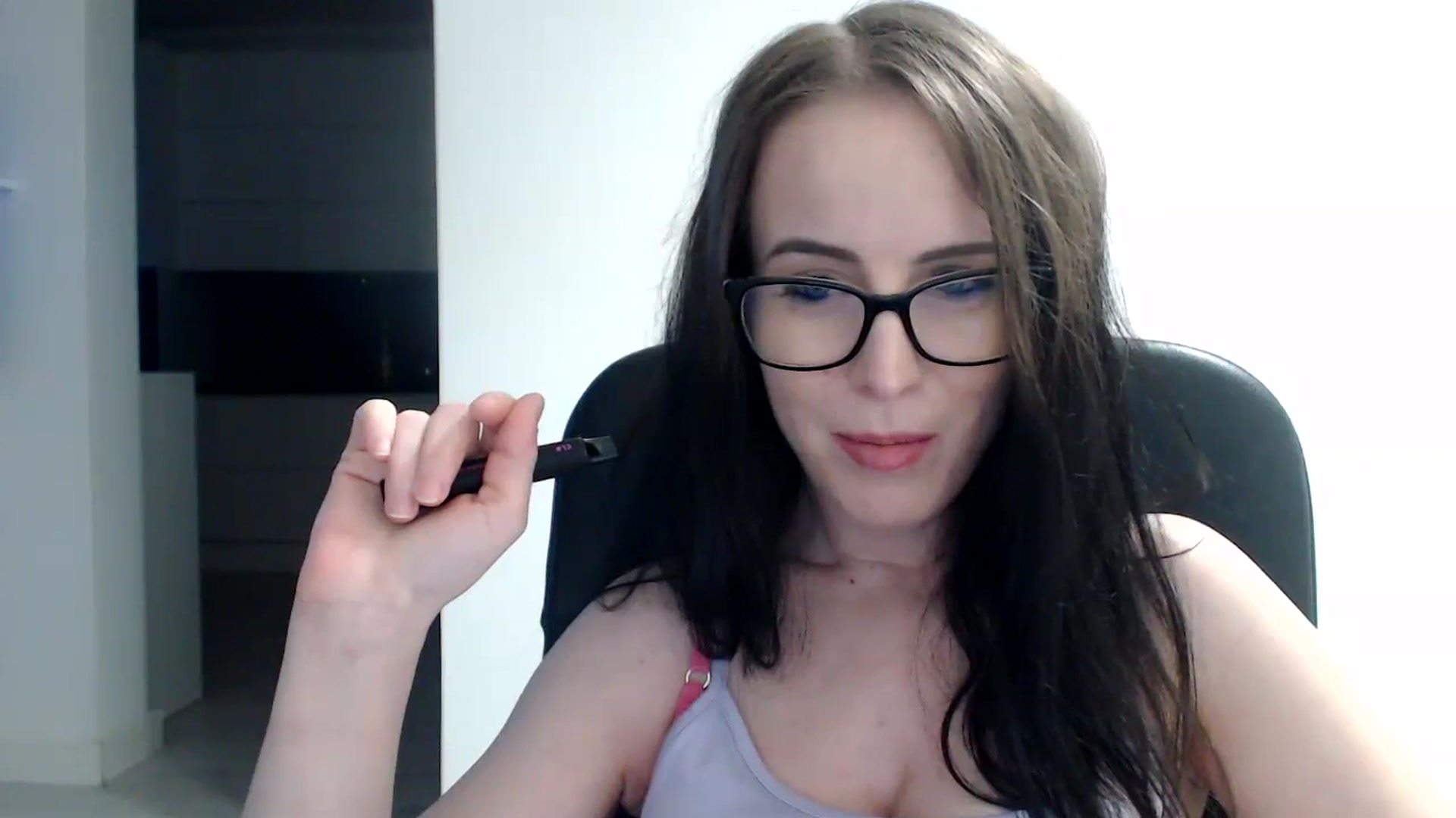 Gallery image thumbnail from Alexys23's myfreecams stream on, 11/11/2023, 04:12 image 6 of 20