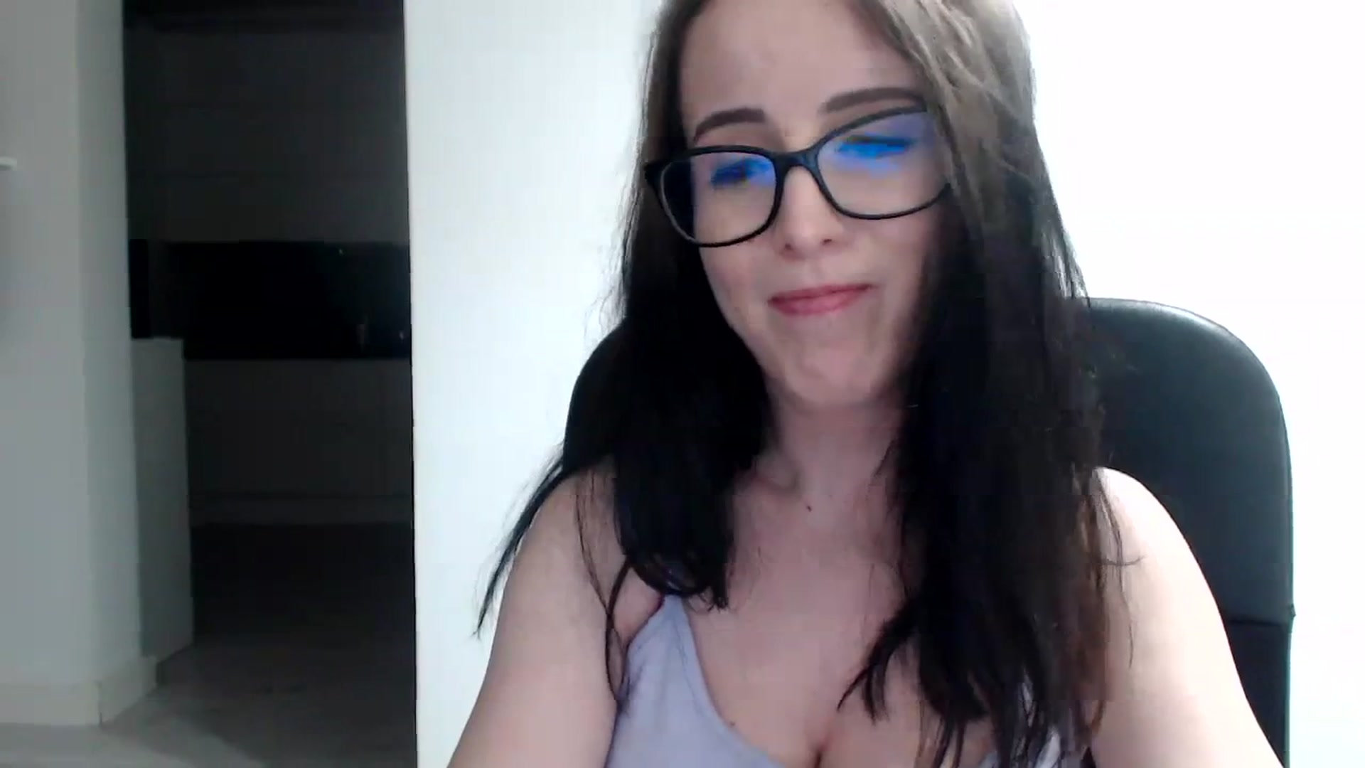 Gallery image thumbnail from Alexys23's myfreecams stream on, 11/11/2023, 04:12 image 20 of 20