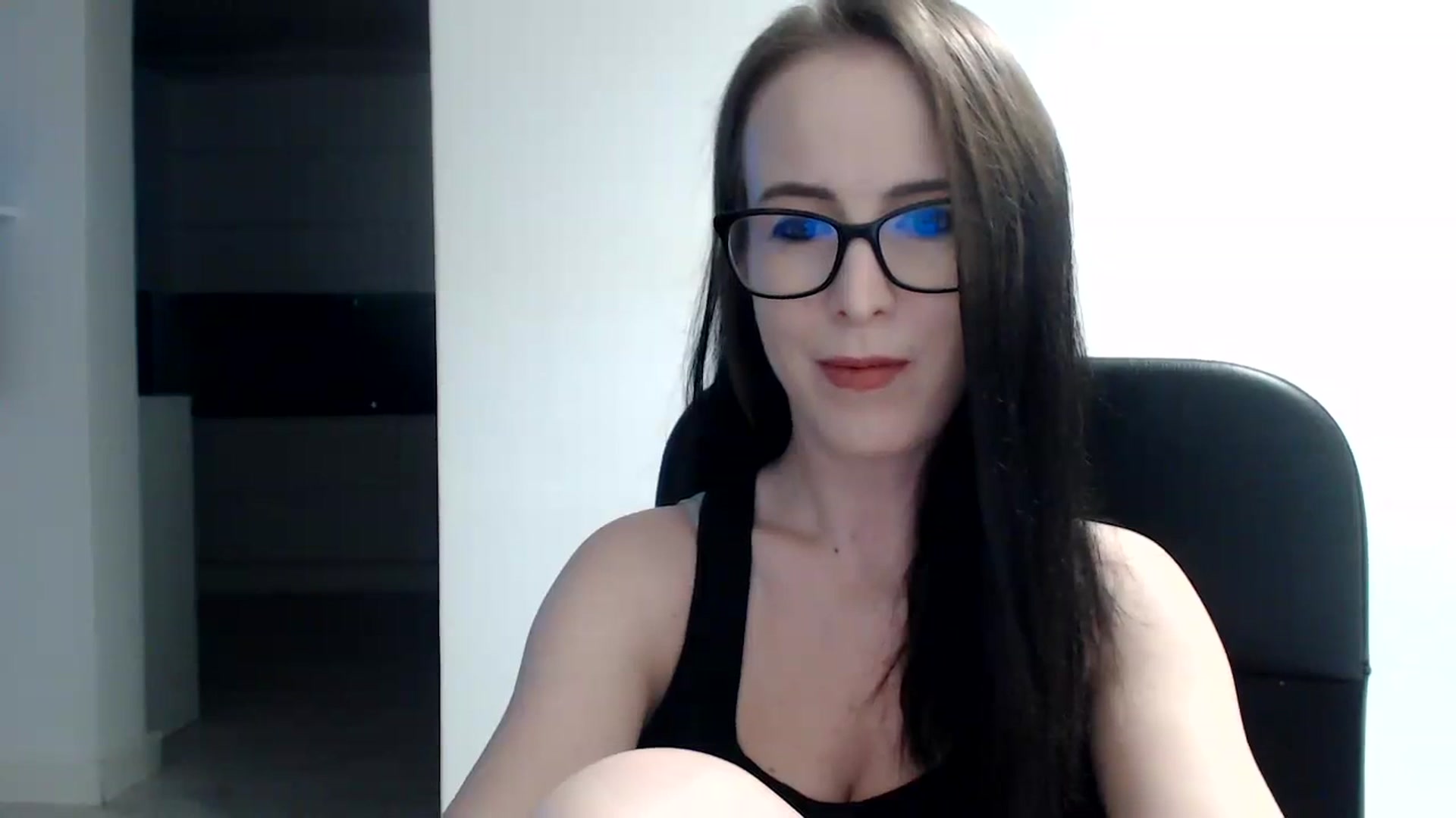 Gallery image thumbnail from Alexys23's myfreecams stream on, 11/12/2023, 02:31 image 13 of 20