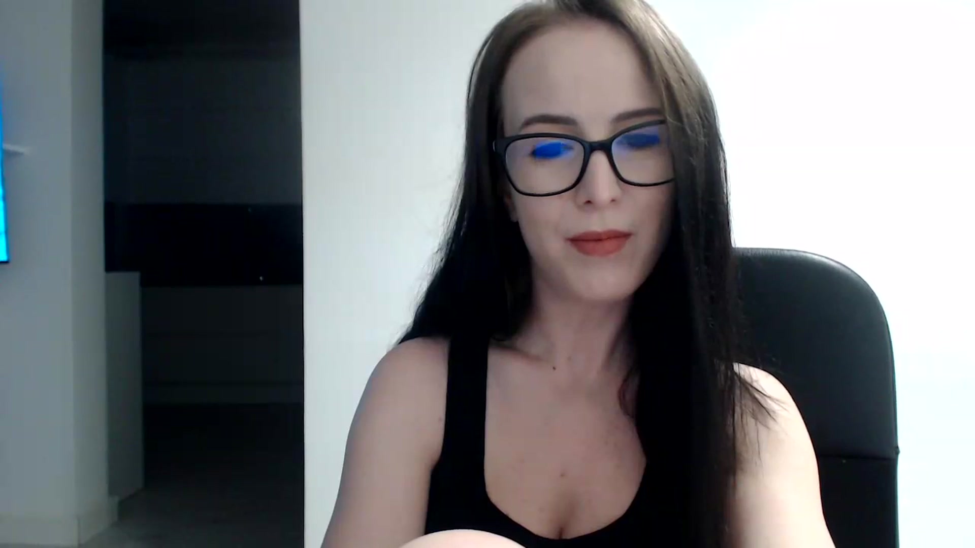 Gallery image thumbnail from Alexys23's myfreecams stream on, 11/12/2023, 02:31 image 9 of 20