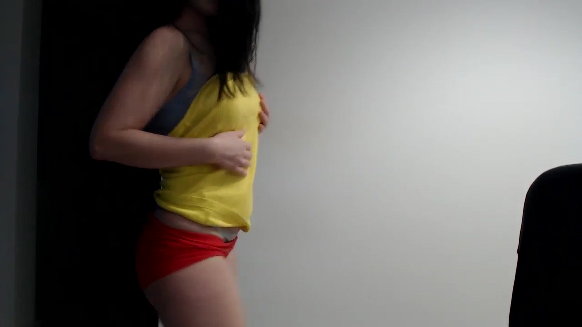 Gallery image thumbnail from Alexys23's myfreecams stream on, 11/13/2023, 04:18 image 11 of 20