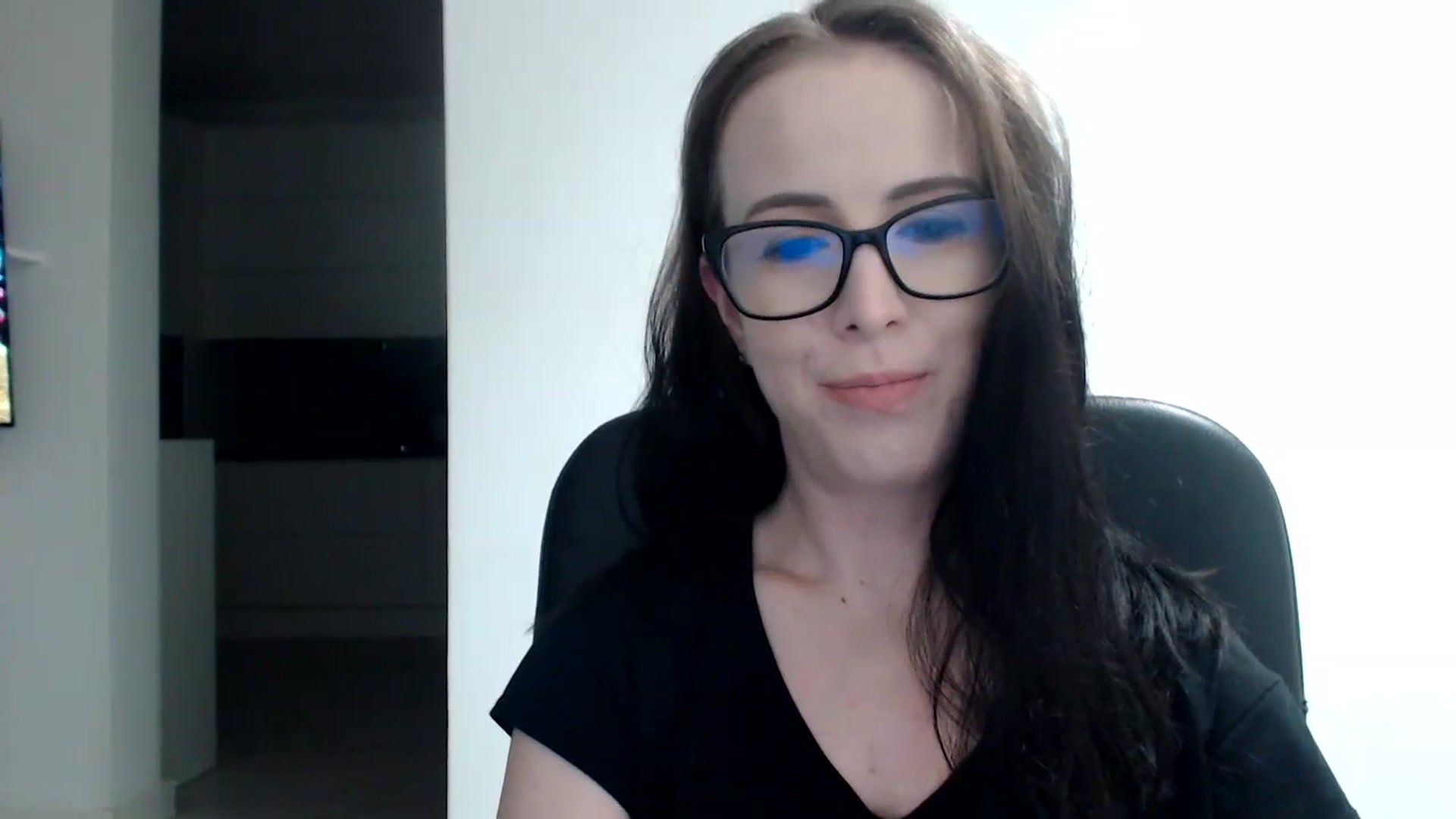 Gallery image thumbnail from Alexys23's myfreecams stream on, 11/26/2023, 01:53 image 11 of 20