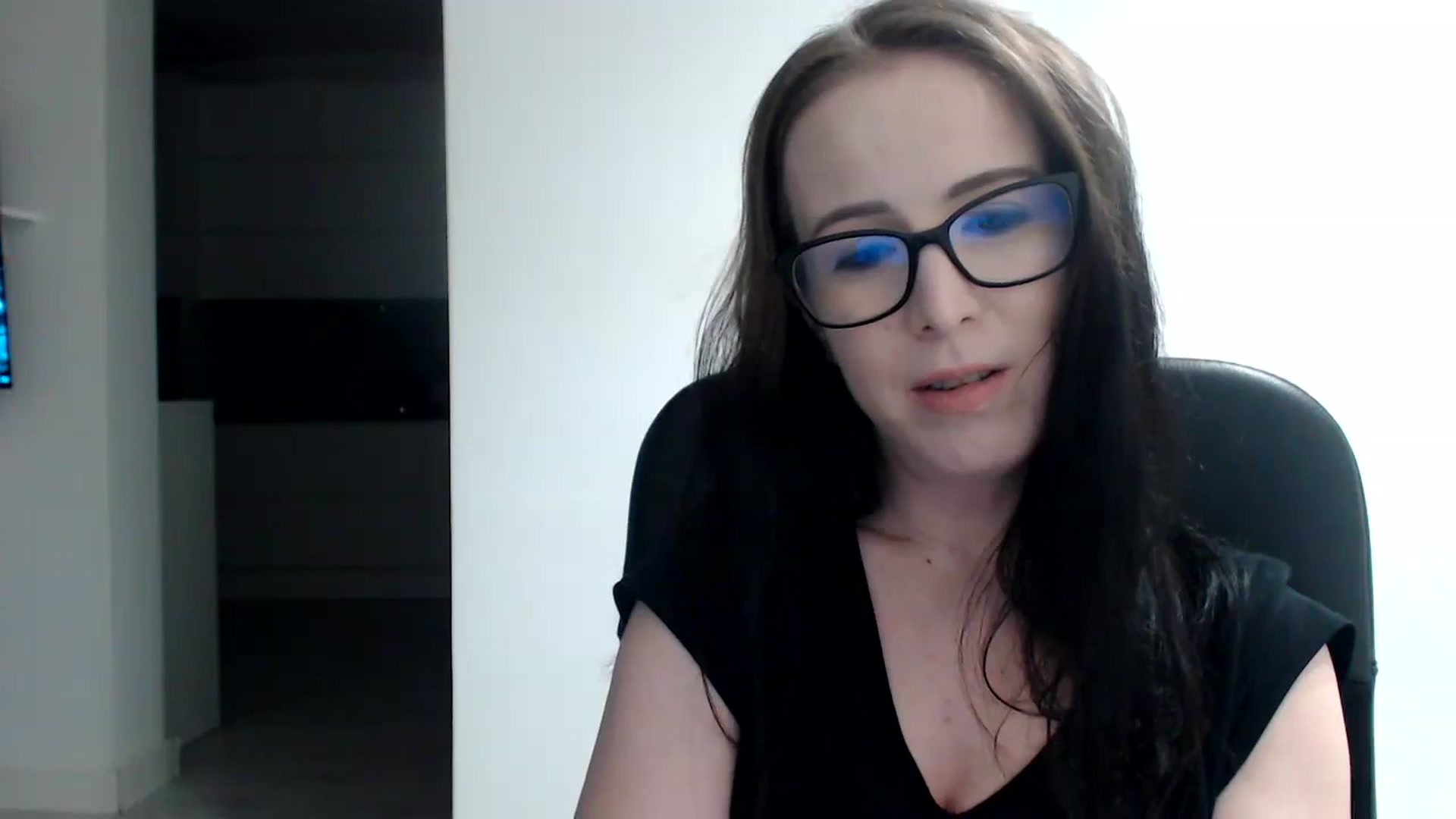 Gallery image thumbnail from Alexys23's myfreecams stream on, 11/26/2023, 02:26 image 5 of 20