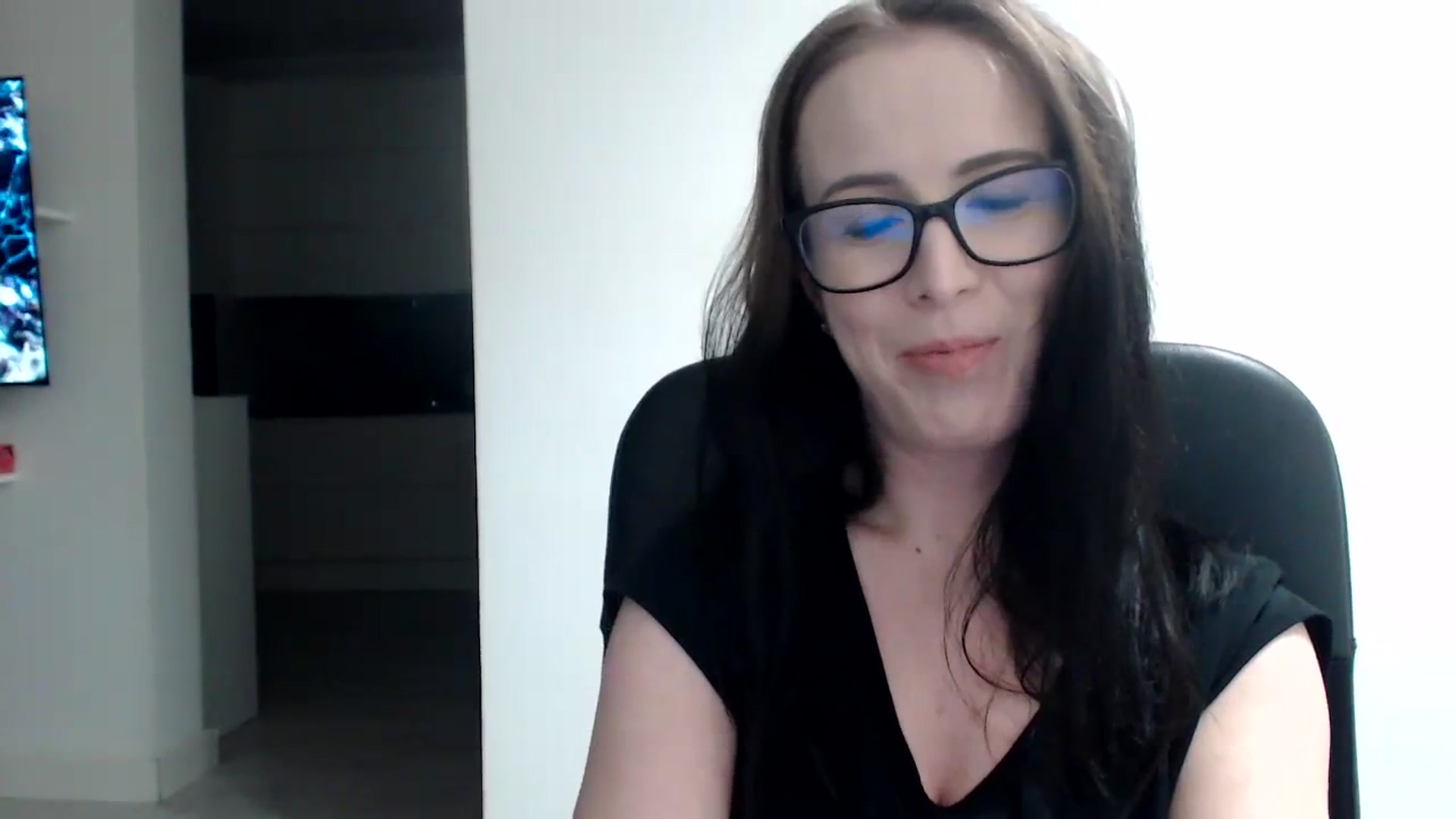 Gallery image thumbnail from Alexys23's myfreecams stream on, 11/26/2023, 02:26 image 18 of 20