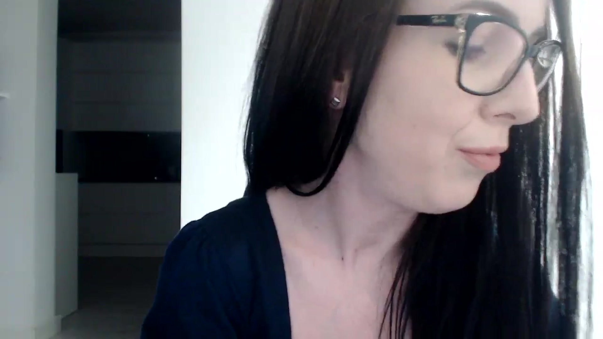 Gallery image thumbnail from Alexys23's myfreecams stream on, 11/27/2023, 03:11 image 15 of 20