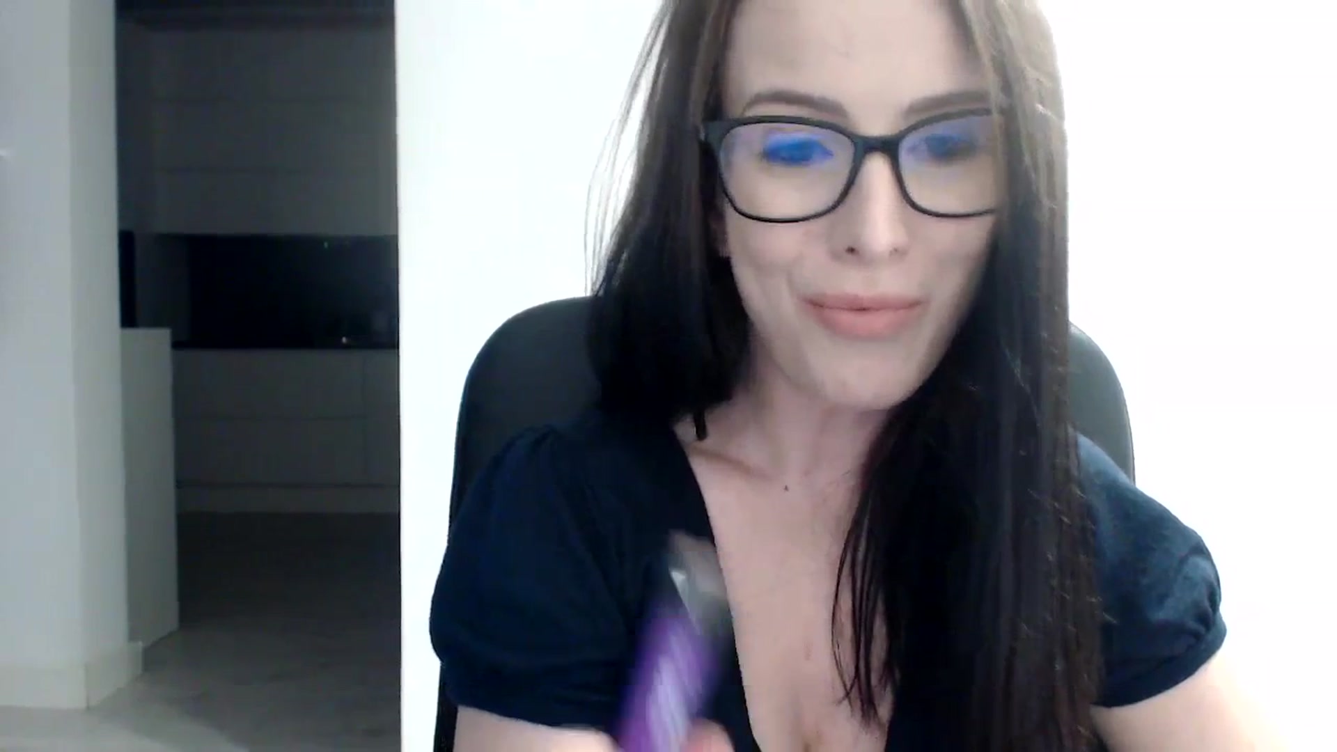 Gallery image thumbnail from Alexys23's myfreecams stream on, 11/27/2023, 03:11 image 16 of 20