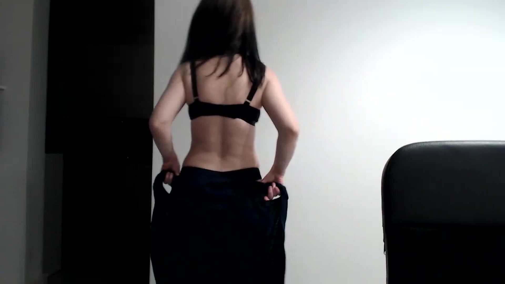 Gallery image thumbnail from Alexys23's myfreecams stream on, 11/27/2023, 04:19 image 11 of 20