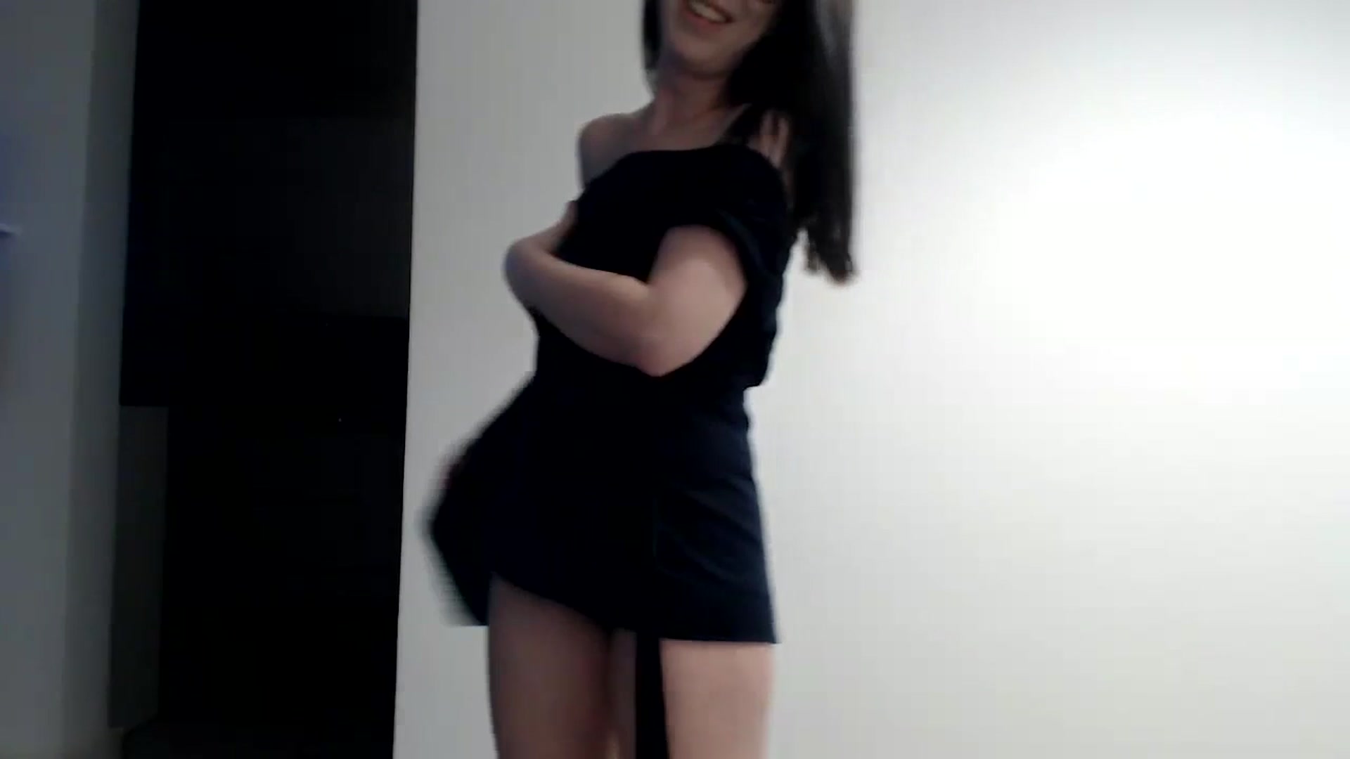 Gallery image thumbnail from Alexys23's myfreecams stream on, 11/27/2023, 05:15 image 11 of 20