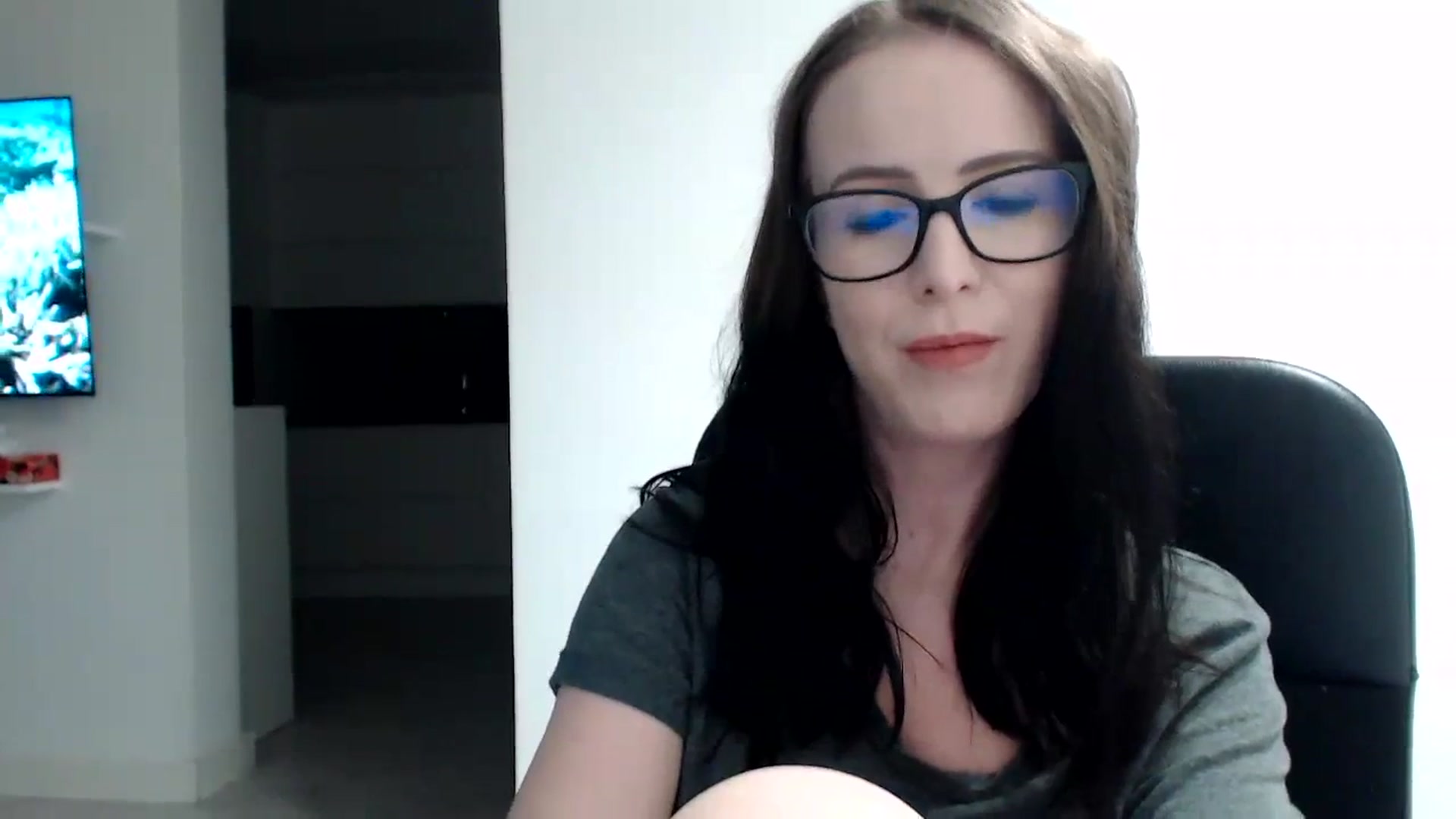 Gallery image thumbnail from Alexys23's myfreecams stream on, 12/10/2023, 04:37 image 16 of 20