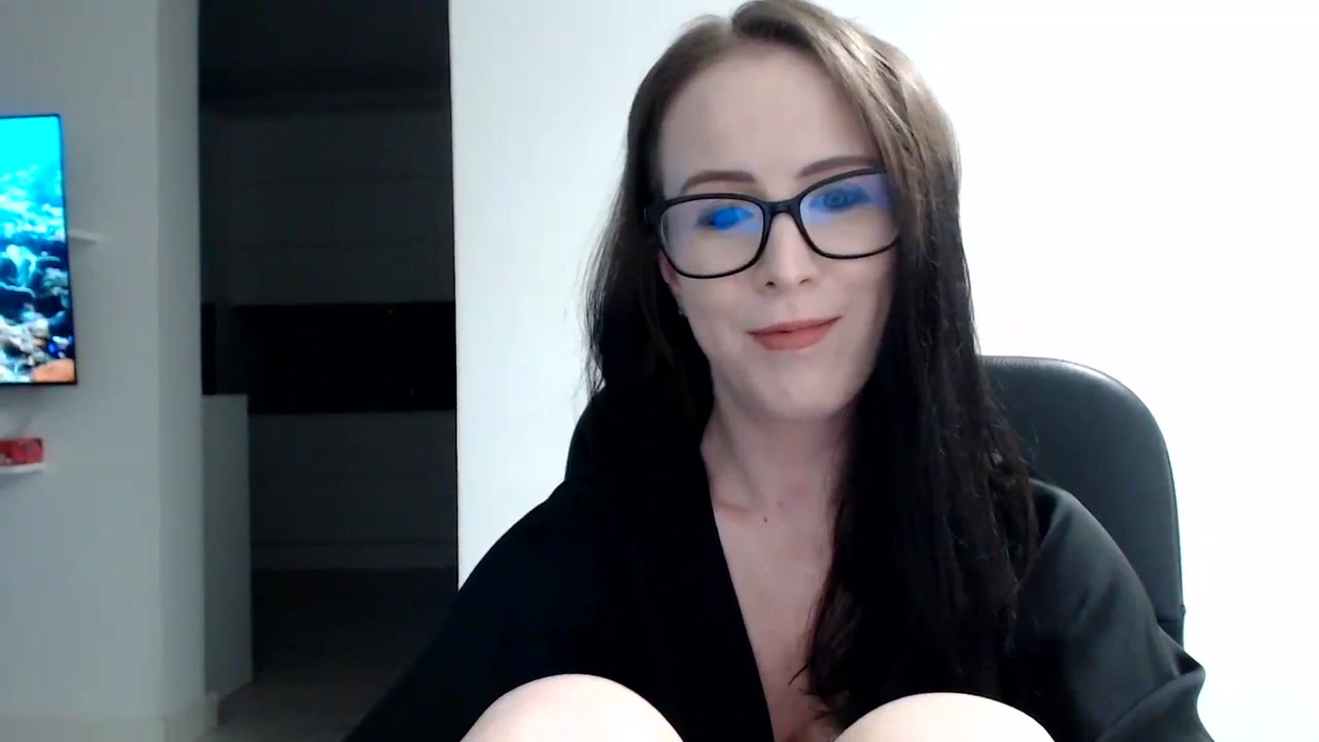 Gallery image thumbnail from Alexys23's myfreecams stream on, 12/24/2023, 02:53 image 15 of 20