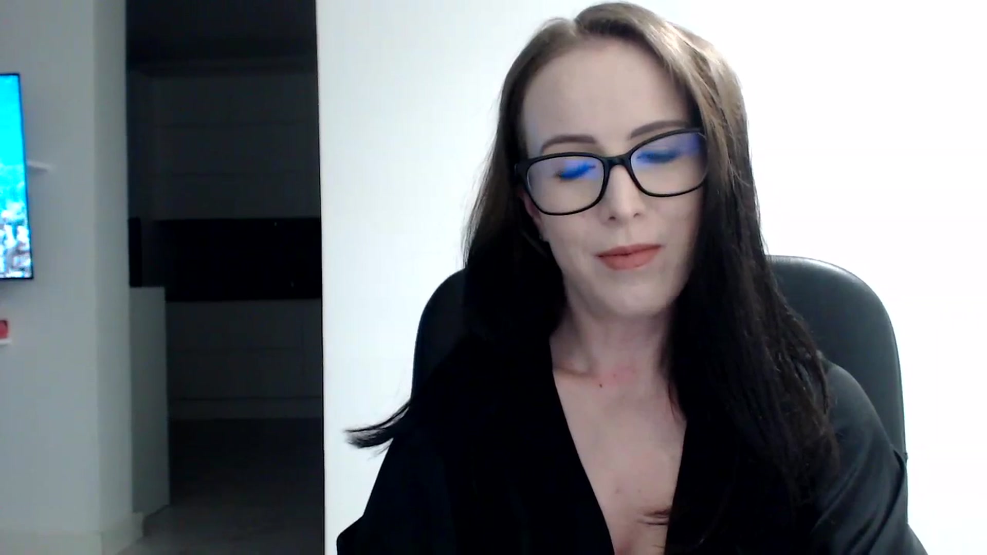Gallery image thumbnail from Alexys23's myfreecams stream on, 12/24/2023, 02:53 image 6 of 20