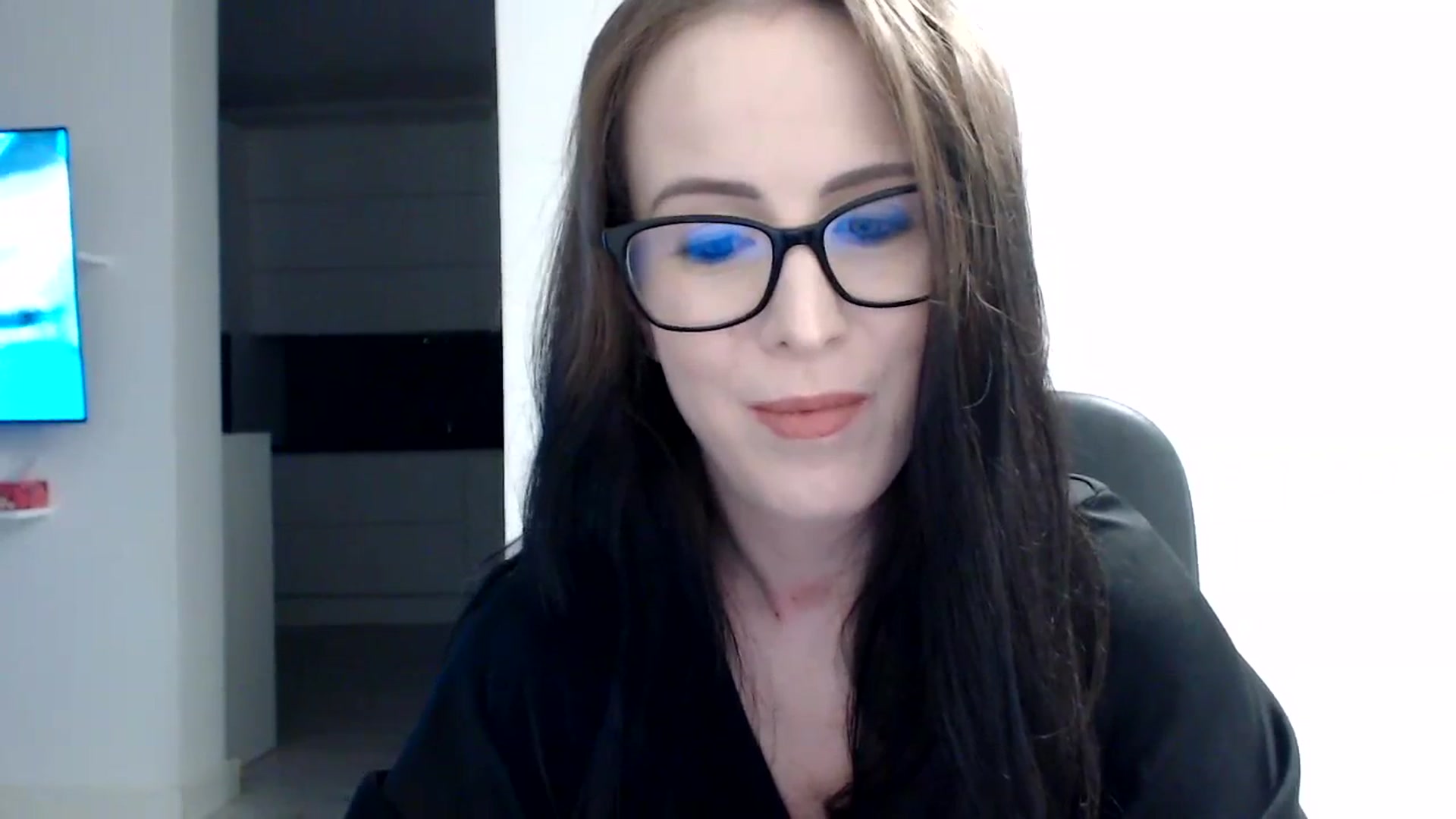 Gallery image thumbnail from Alexys23's myfreecams stream on, 12/24/2023, 02:53 image 7 of 20