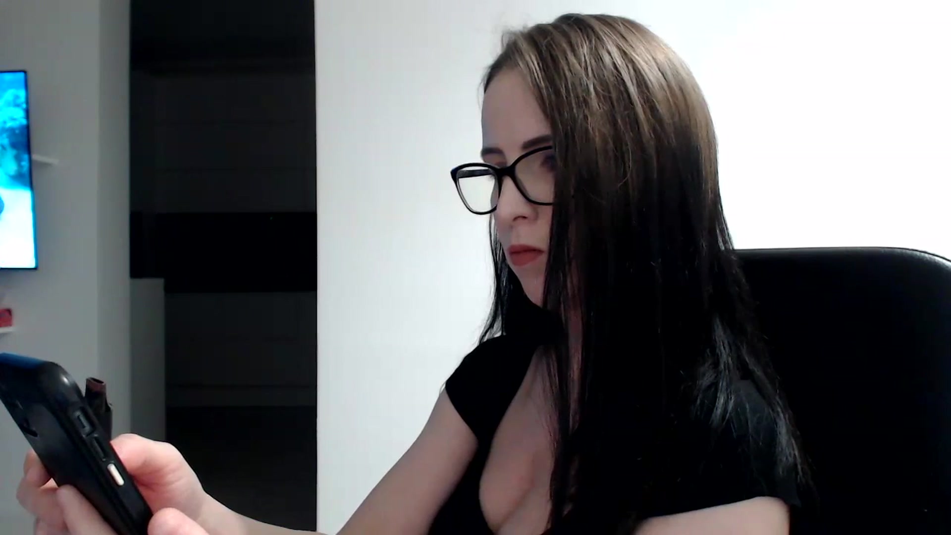 Gallery image thumbnail from Alexys23's myfreecams stream on, 12/25/2023, 03:59 image 6 of 20